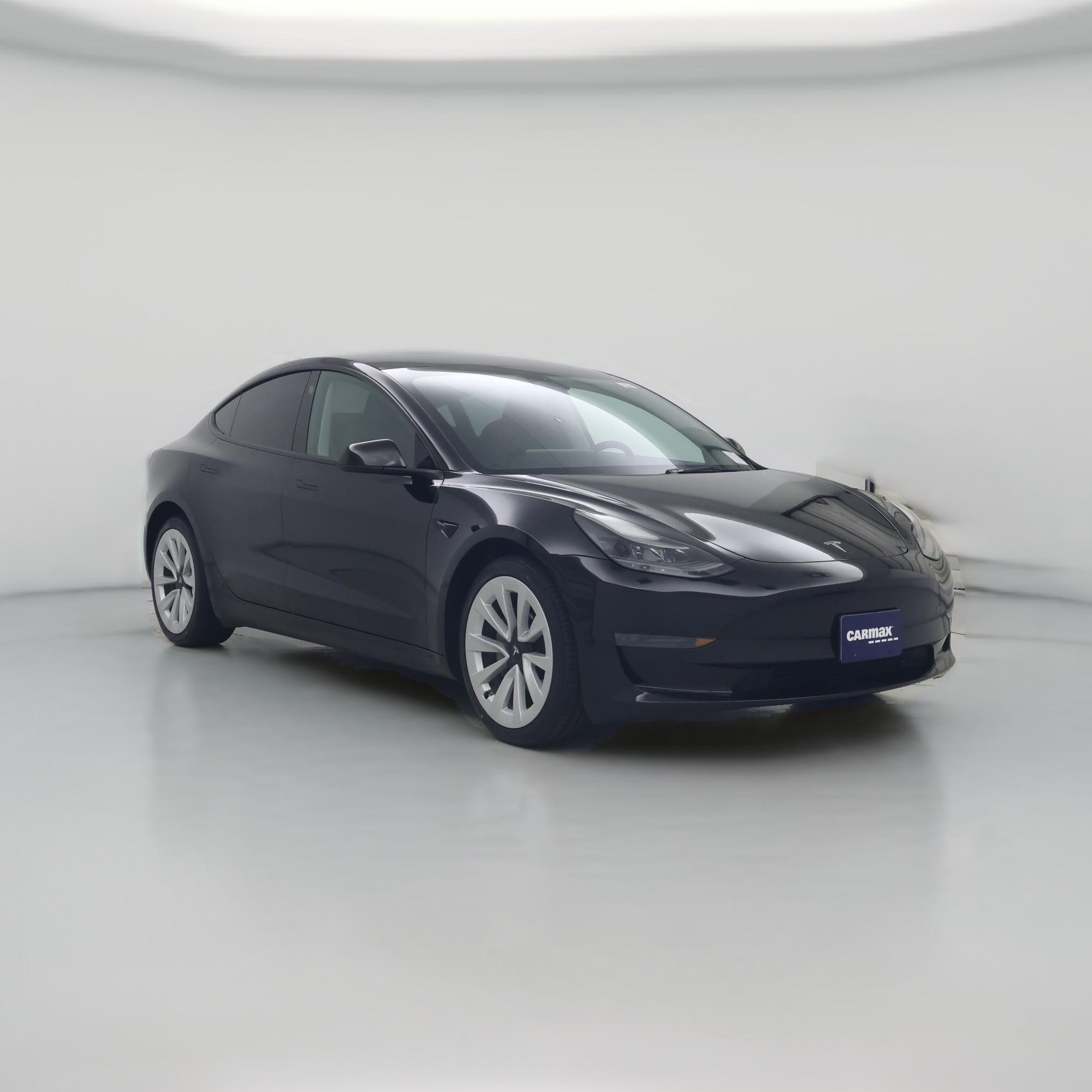 Thumbnail: 2023 Tesla Model 3 - 1