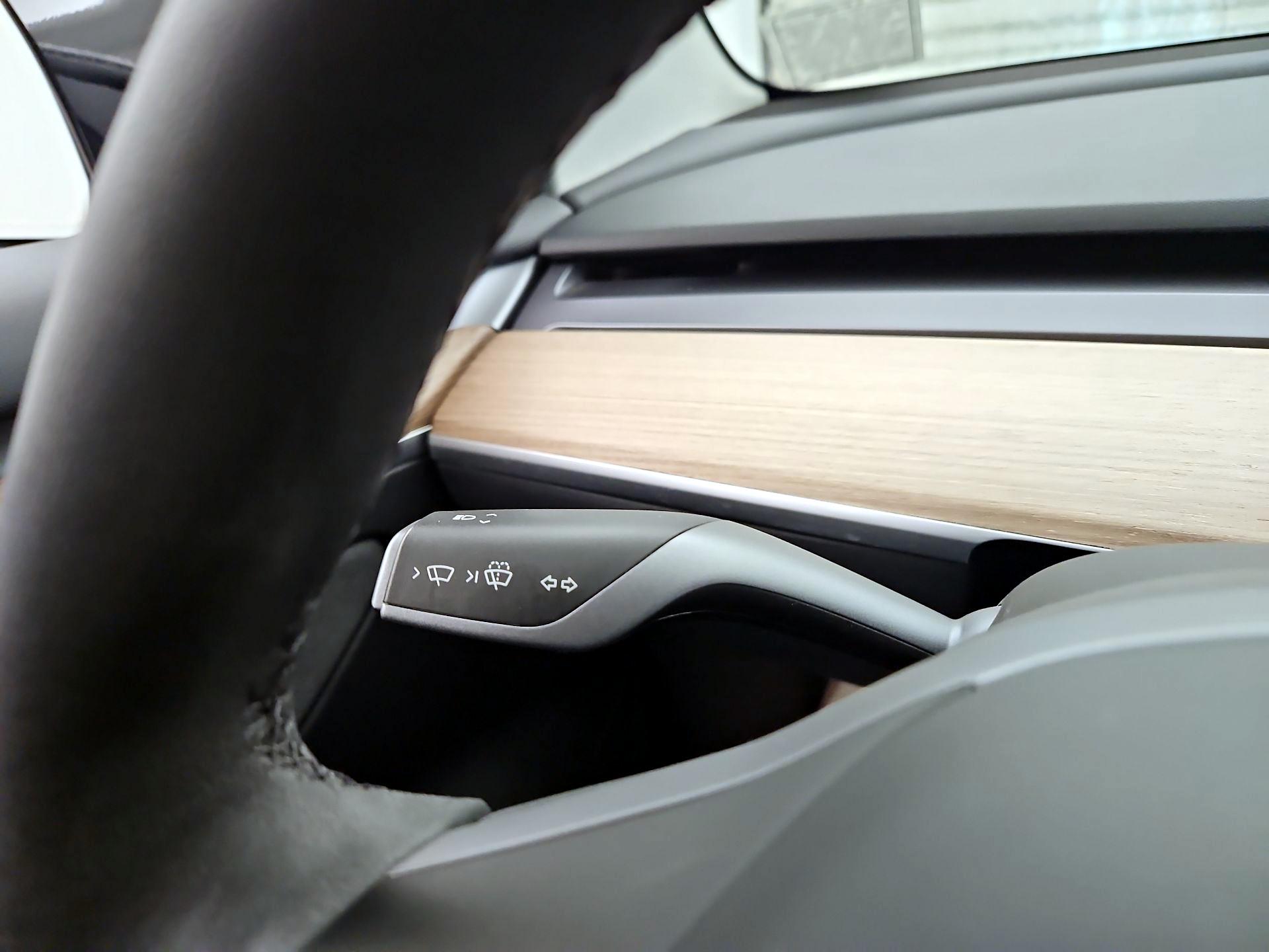 Thumbnail: 2023 Tesla Model 3 - 13