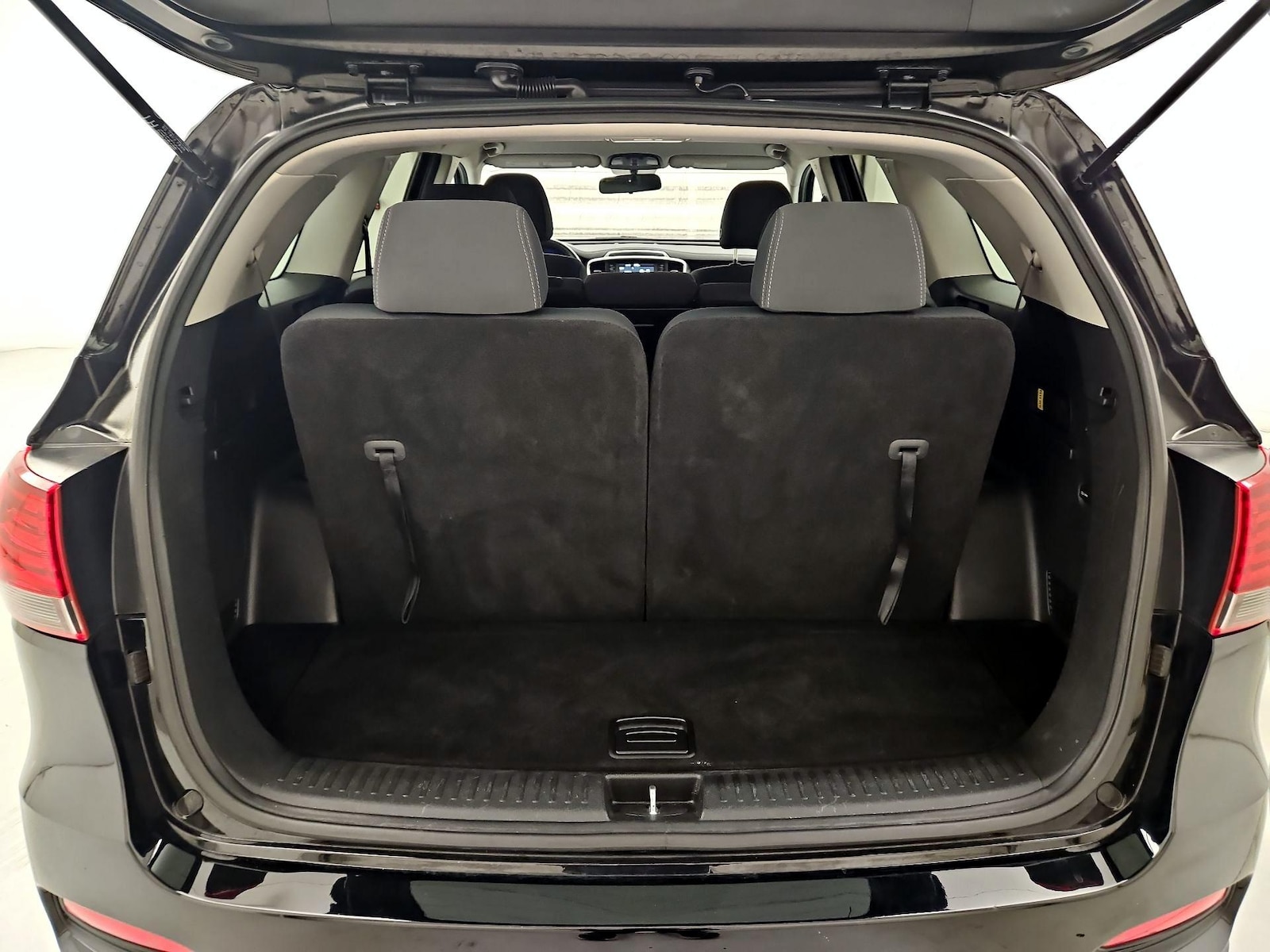 2020 Kia Sorento L - Photo 22