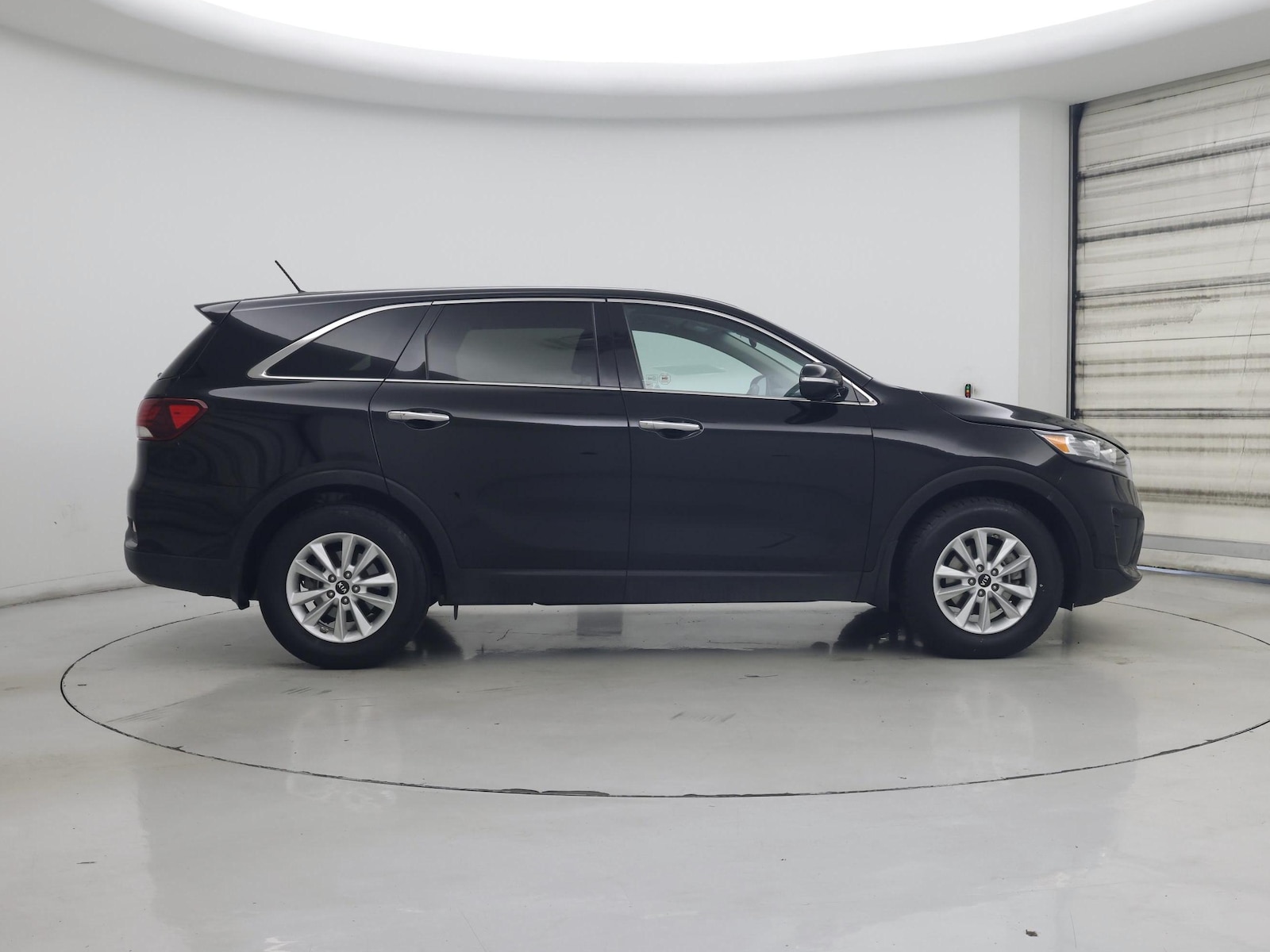 2020 Kia Sorento L - Photo 8