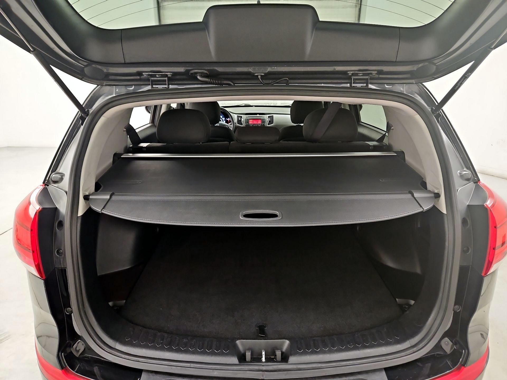 Thumbnail: 2014 Kia Sportage - 19