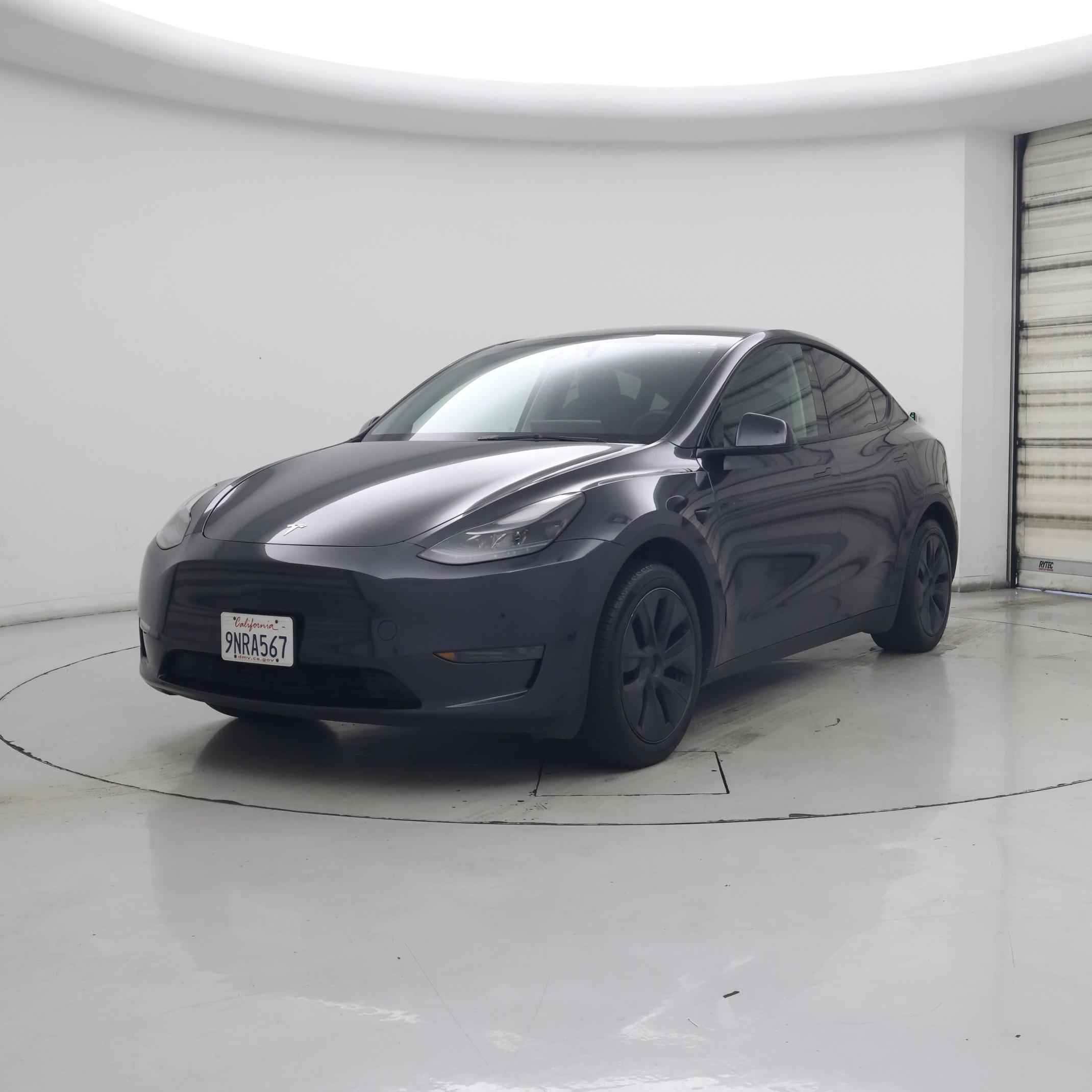 Thumbnail: 2024 Tesla Model Y - 4