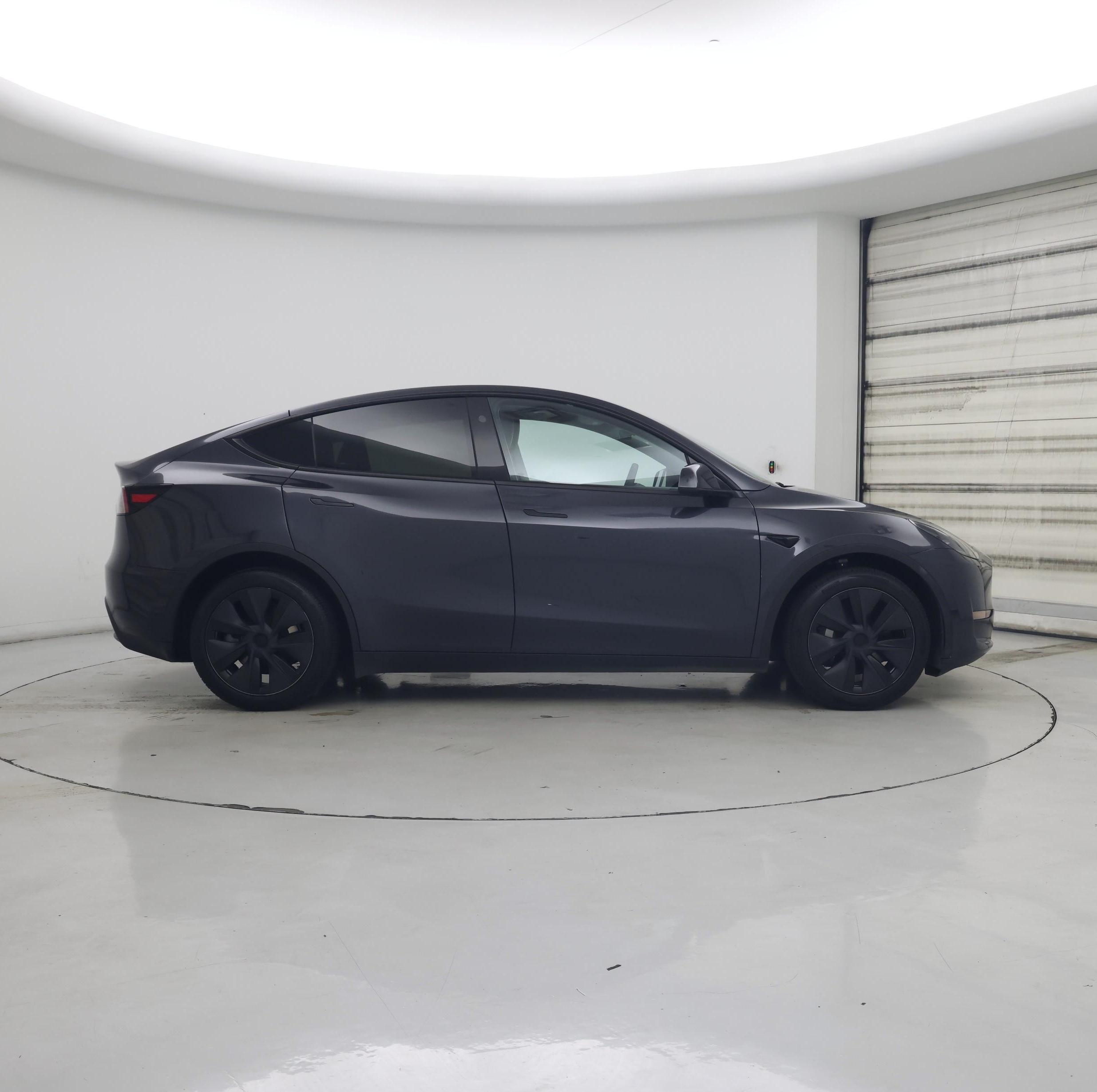 Thumbnail: 2024 Tesla Model Y - 7