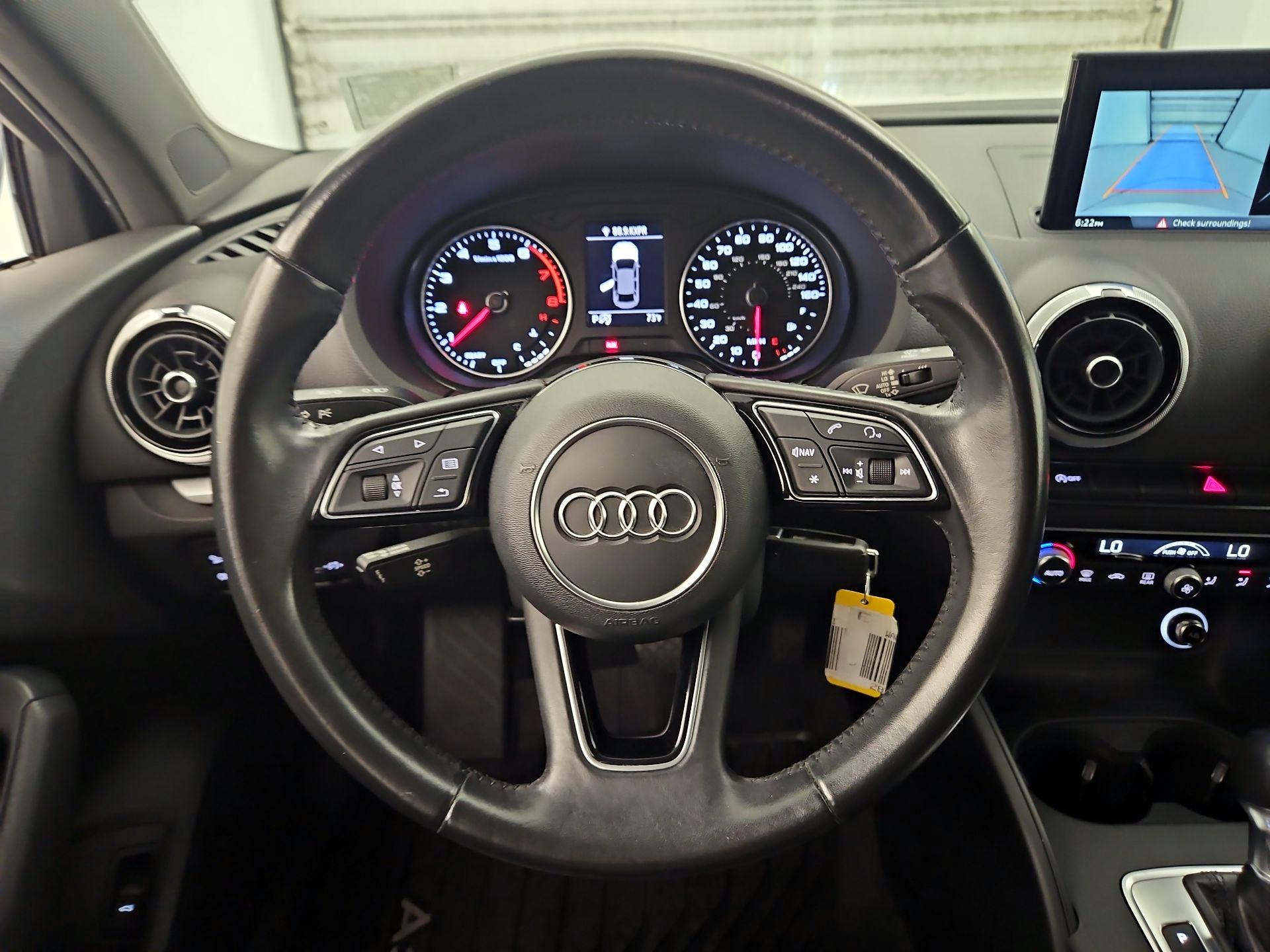 Thumbnail: 2017 Audi A3 - 10