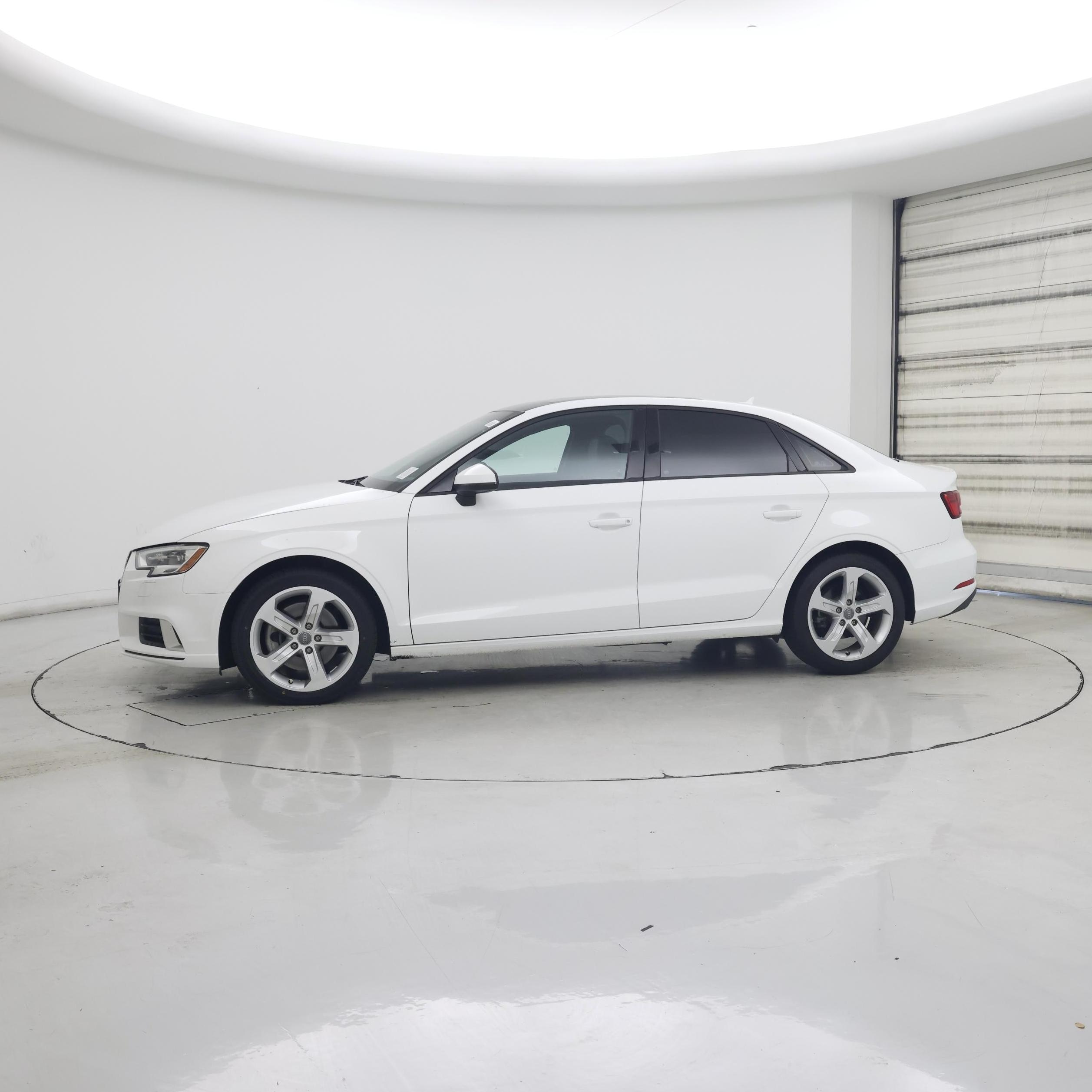 Thumbnail: 2017 Audi A3 - 3