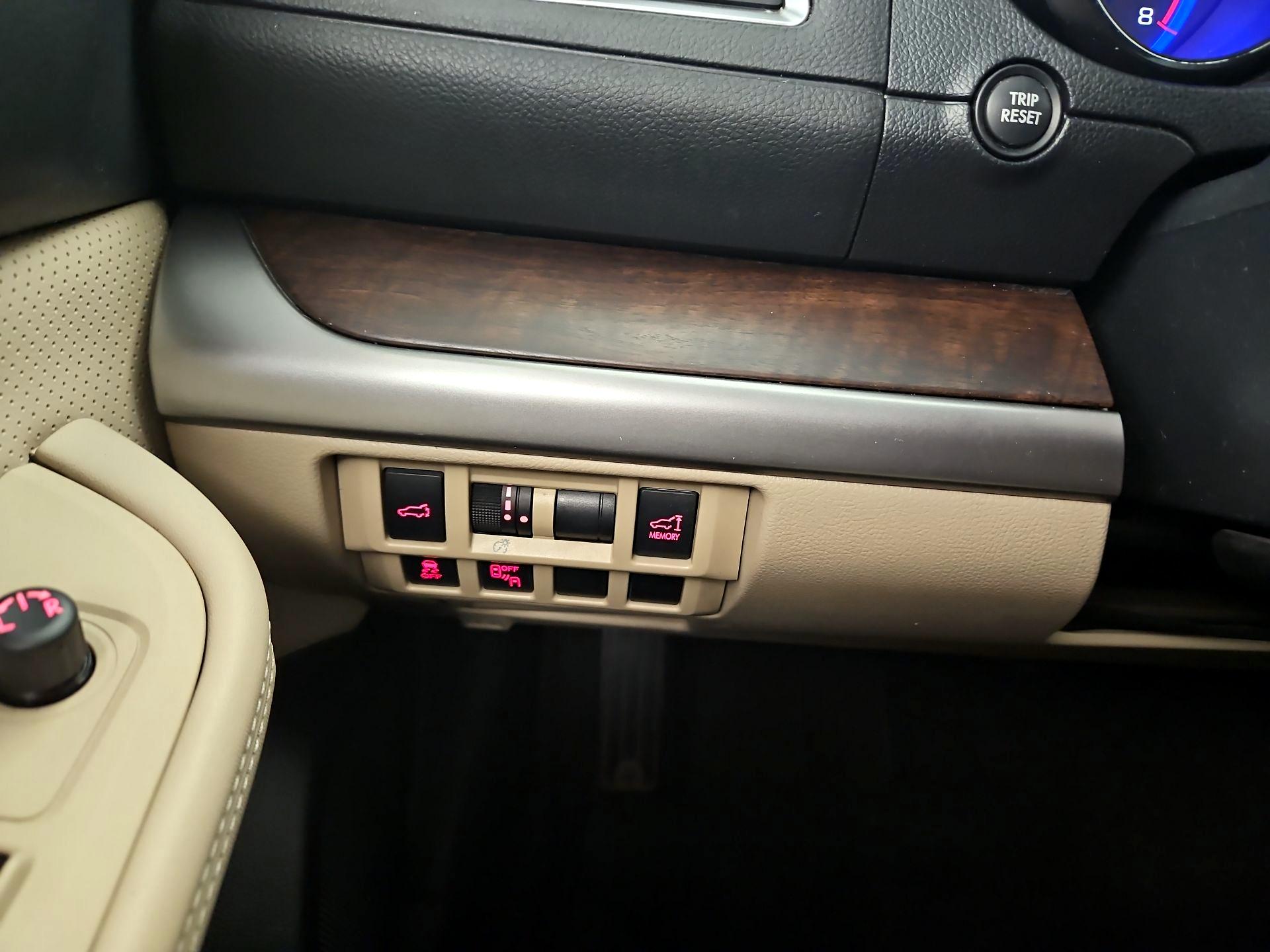 Thumbnail: 2015 Subaru Outback - 13