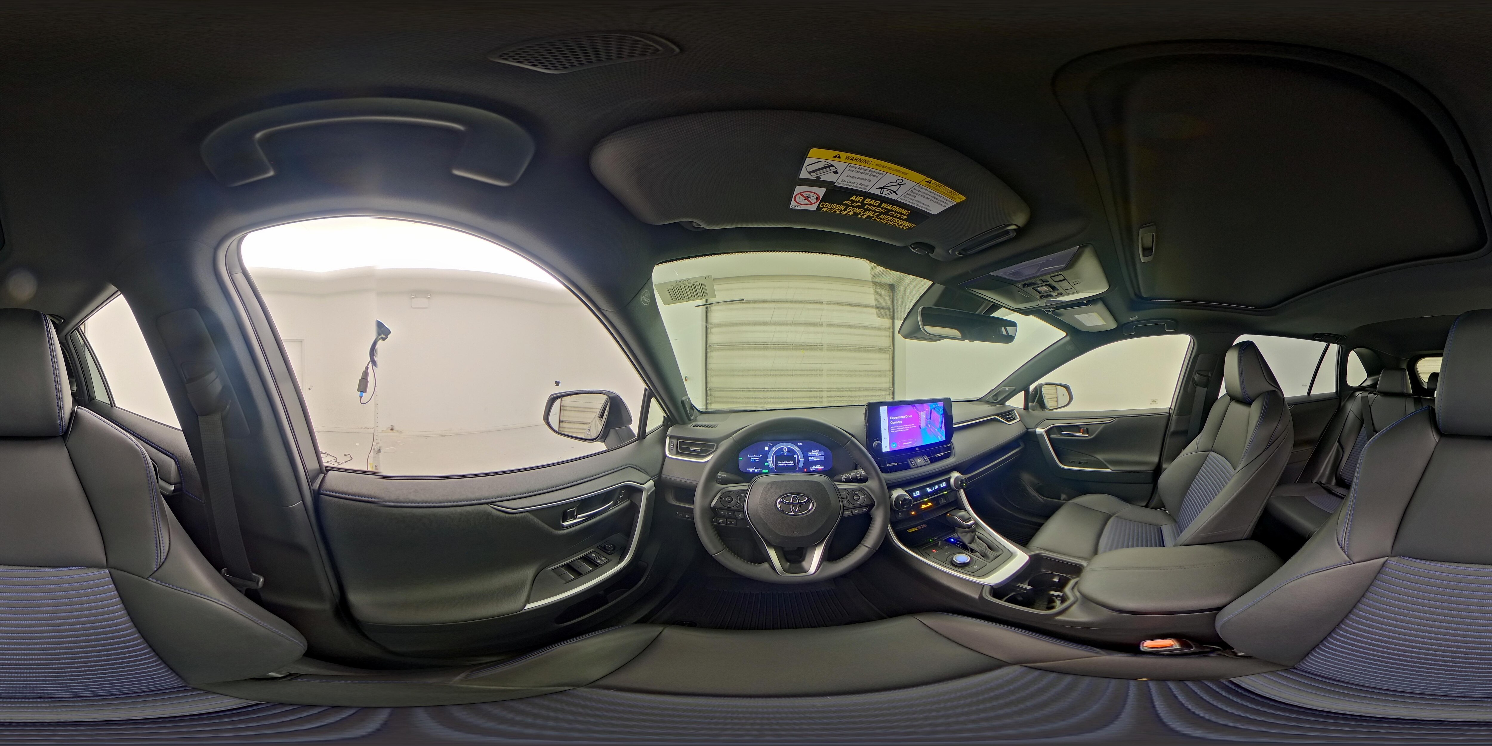 2024 Toyota RAV4 XSE - Photo 28