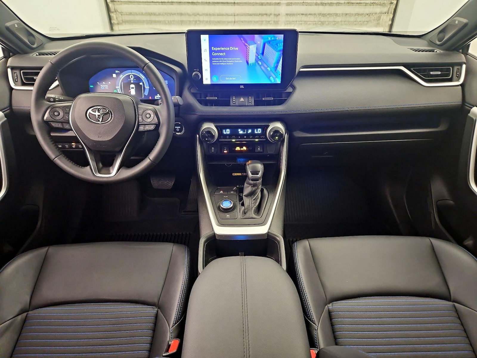 2024 Toyota RAV4 XSE - Photo 10