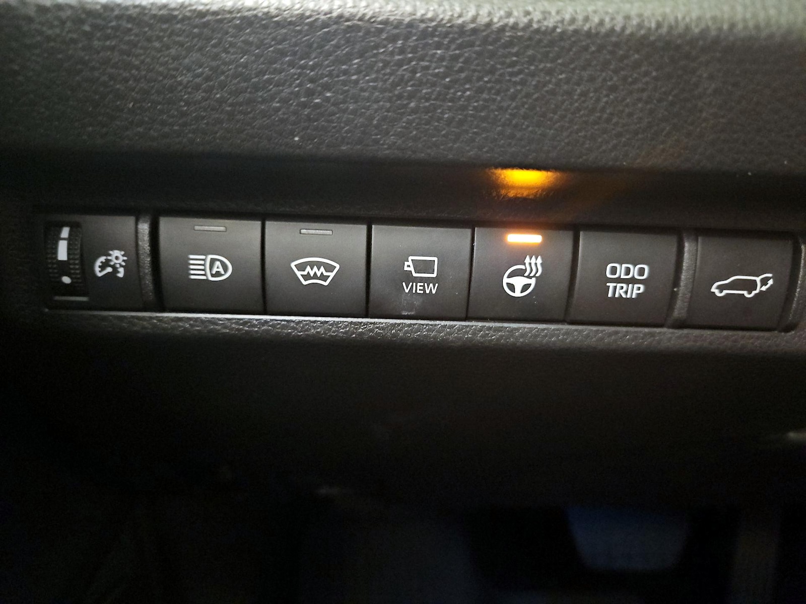 2024 Toyota RAV4 XSE - Photo 14