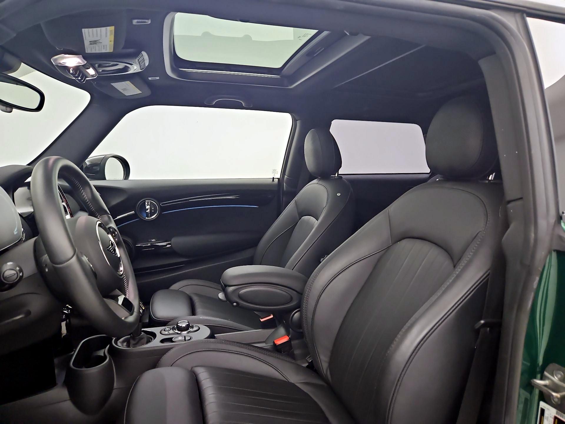 Thumbnail: 2023 MINI Cooper Hardtop - 20