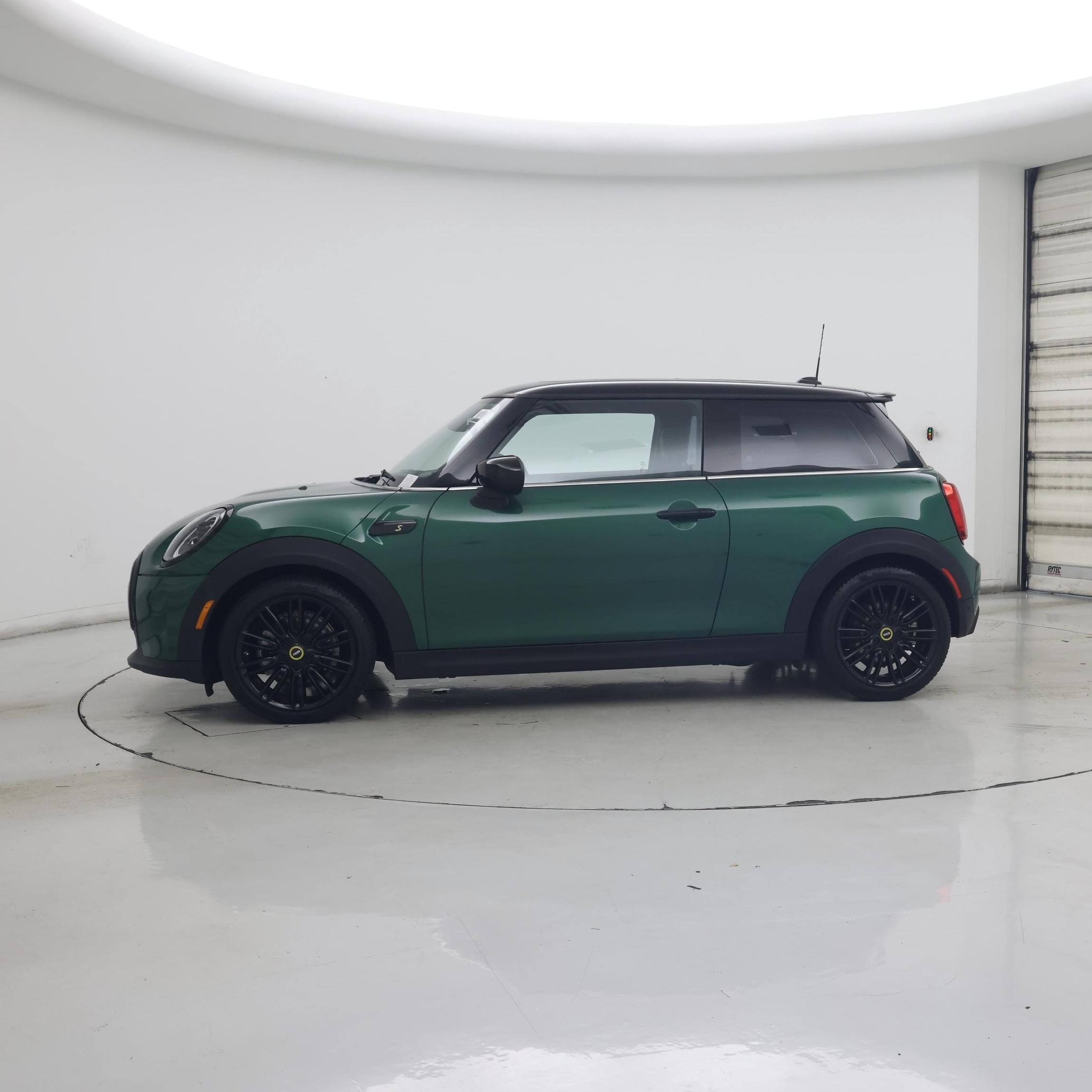 Thumbnail: 2023 MINI Cooper Hardtop - 3