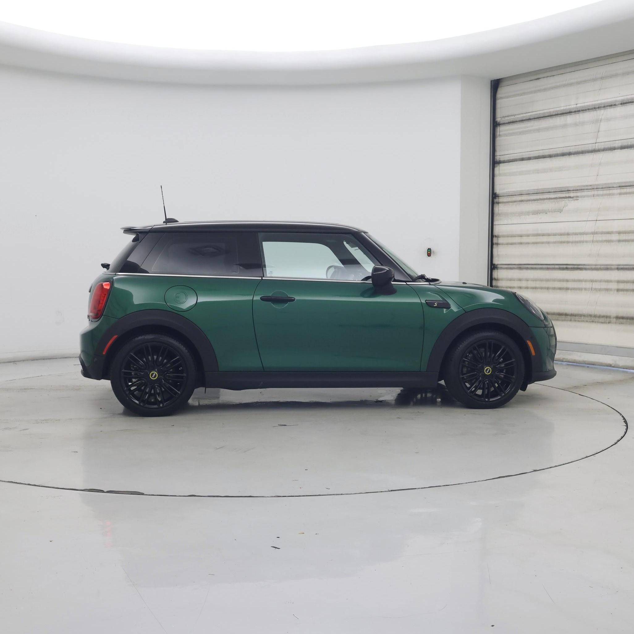 Thumbnail: 2023 MINI Cooper Hardtop - 7