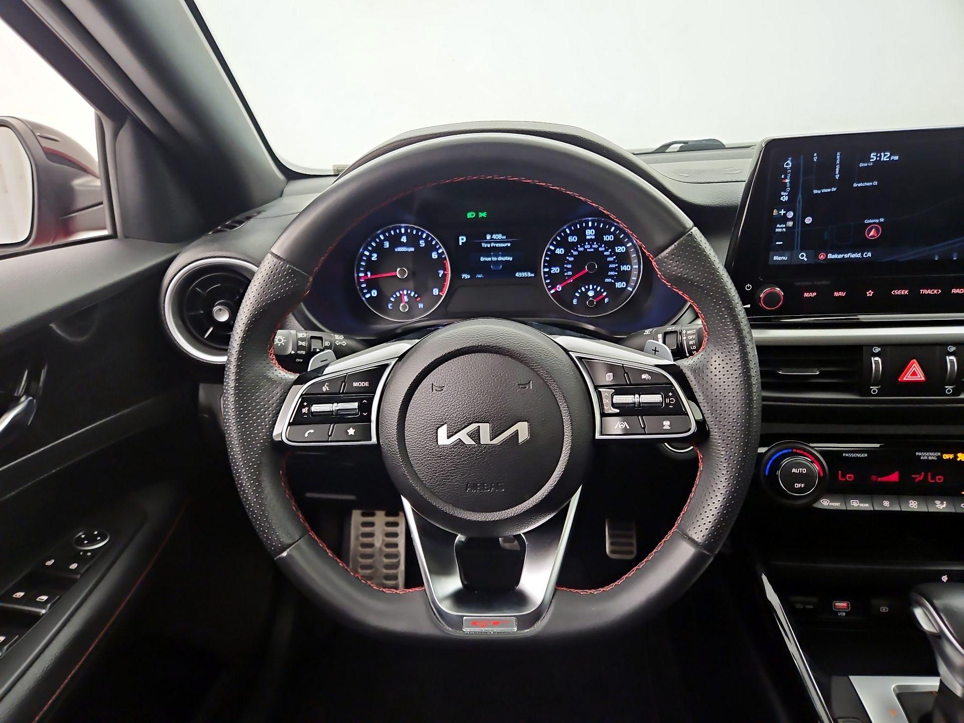 Thumbnail: 2023 Kia Forte - 10
