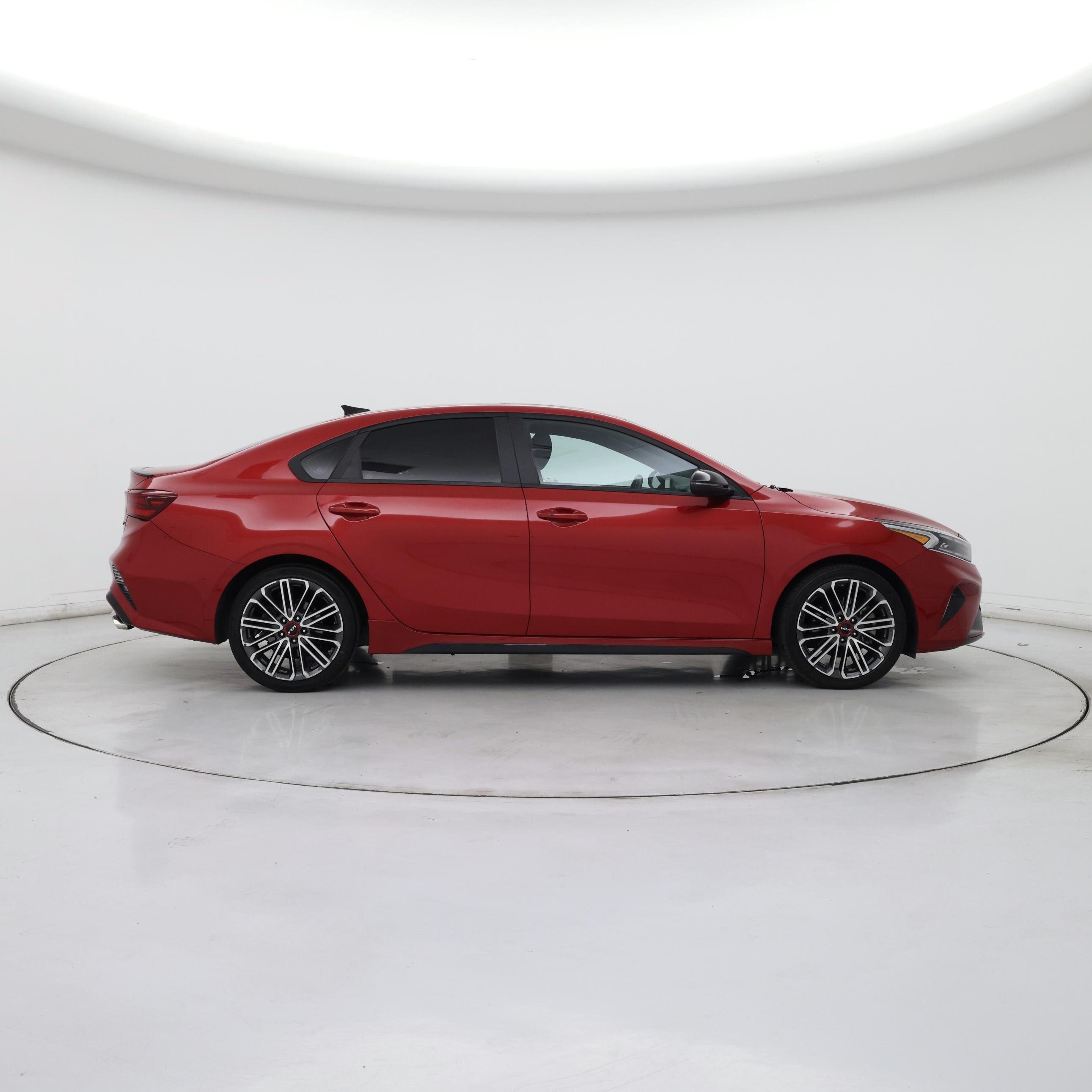 Thumbnail: 2023 Kia Forte - 7
