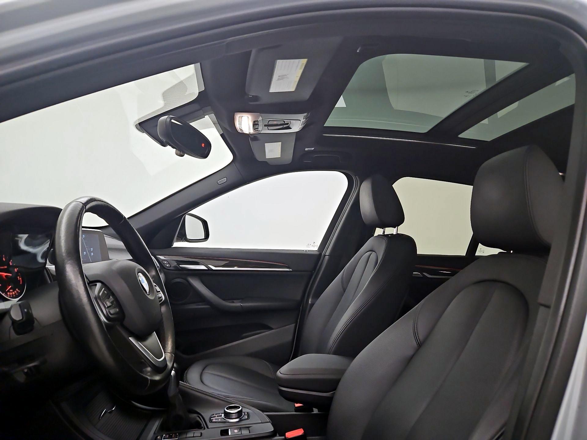 Thumbnail: 2018 BMW X1 - 18