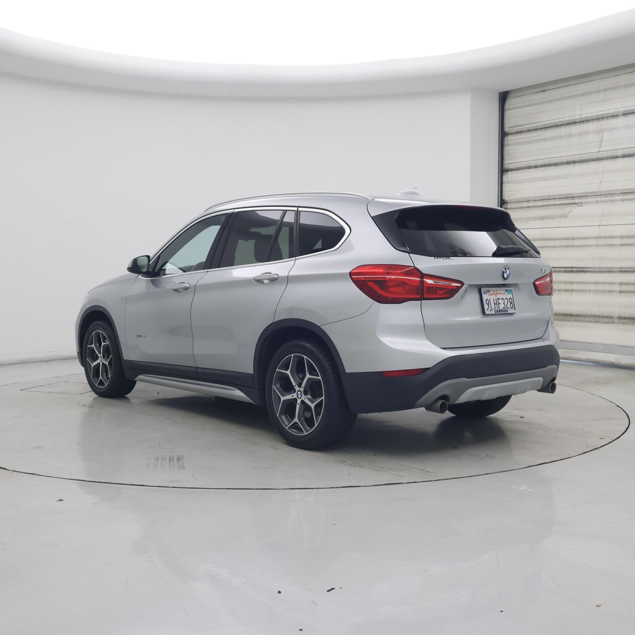 Thumbnail: 2018 BMW X1 - 2