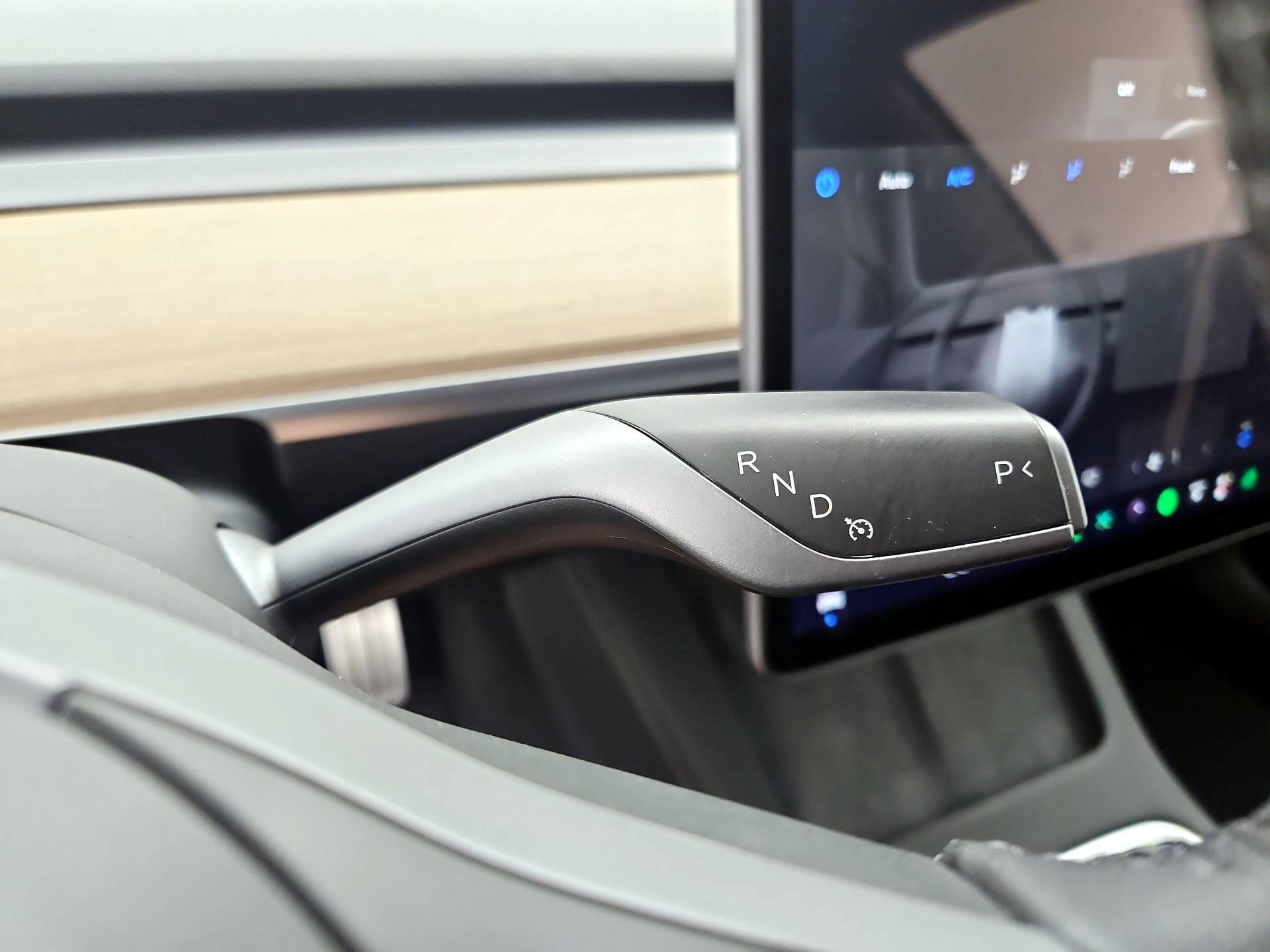 Thumbnail: 2023 Tesla Model 3 - 17