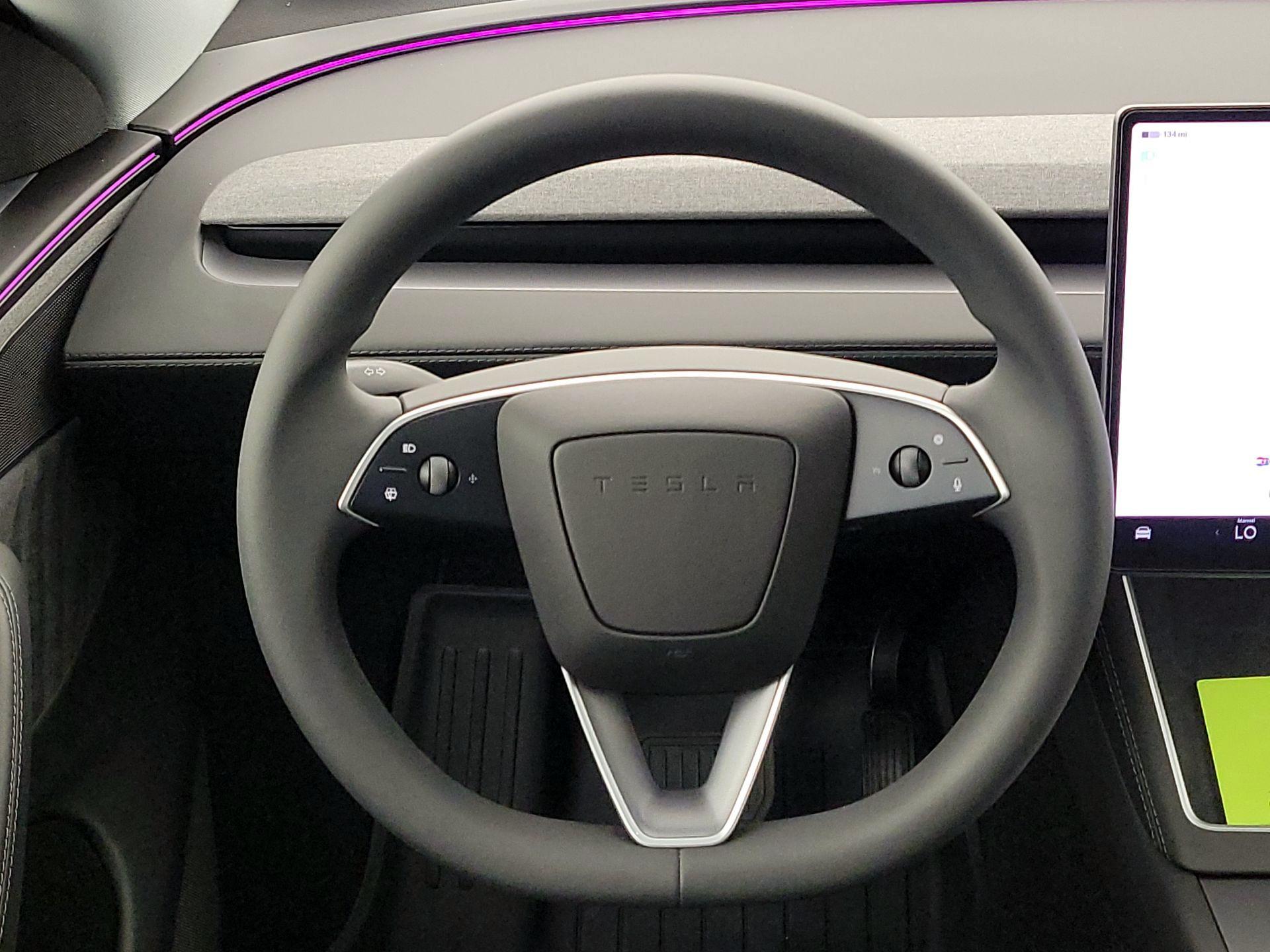 Thumbnail: 2026 Tesla Model Y - 10