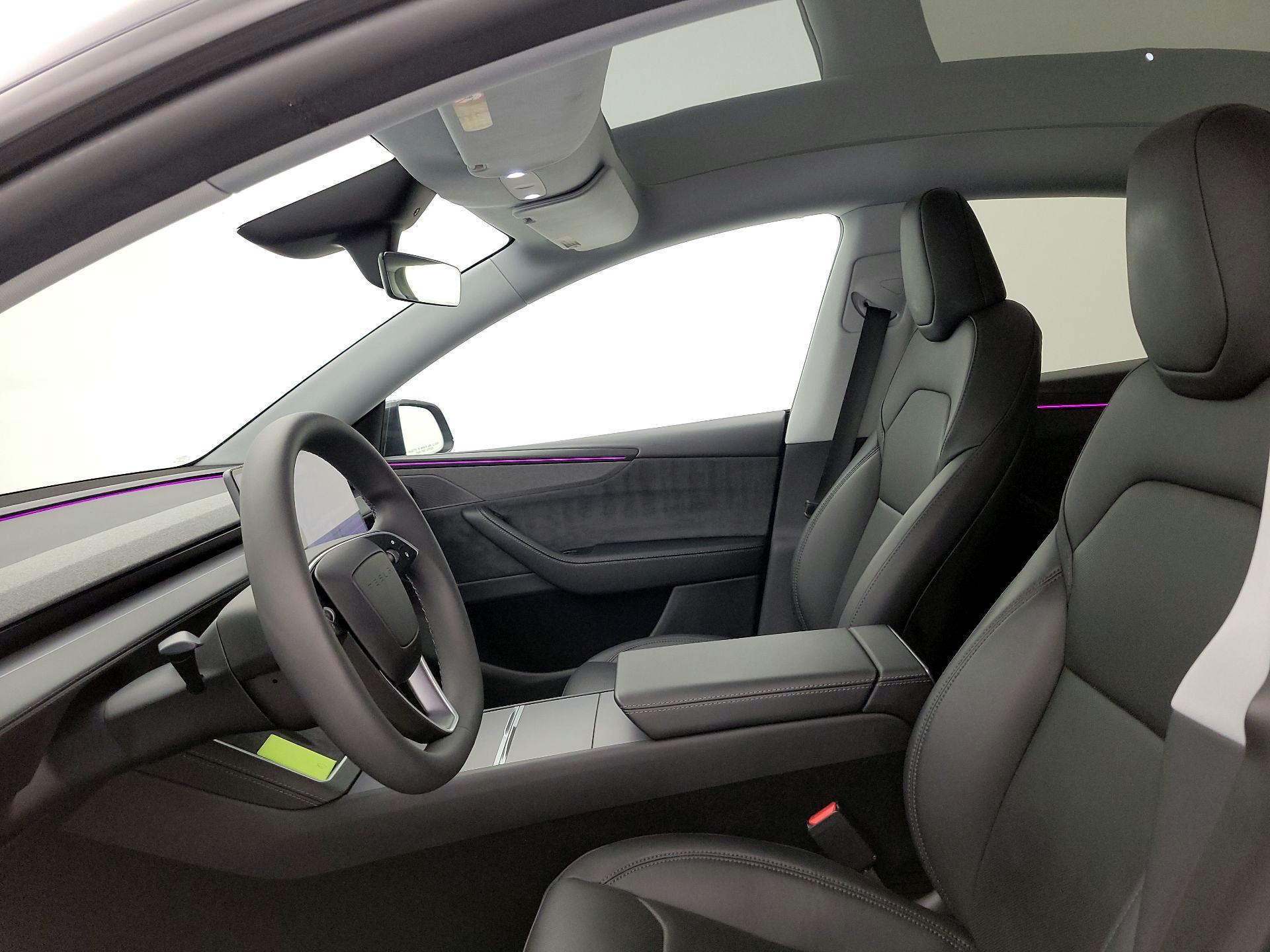 Thumbnail: 2026 Tesla Model Y - 18