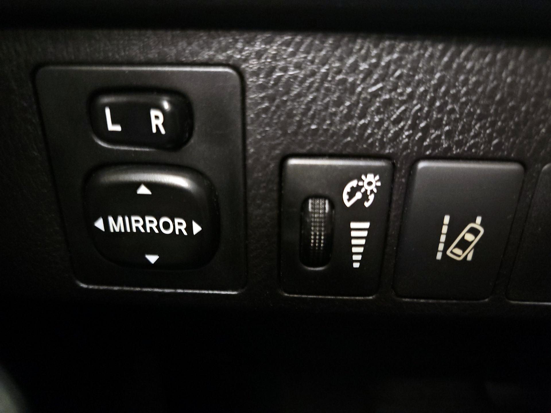 Thumbnail: 2017 Toyota RAV4 - 13