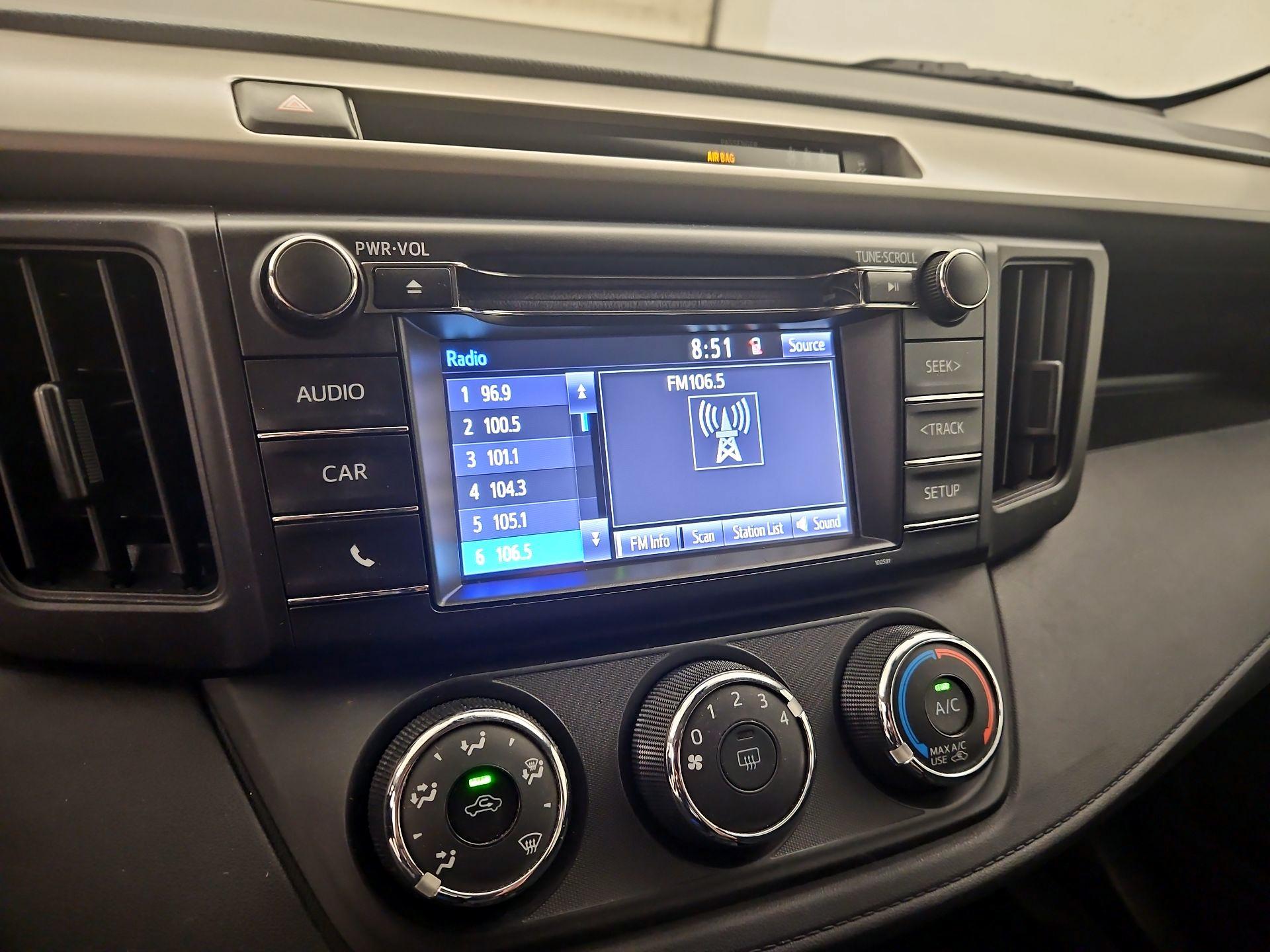 Thumbnail: 2017 Toyota RAV4 - 15