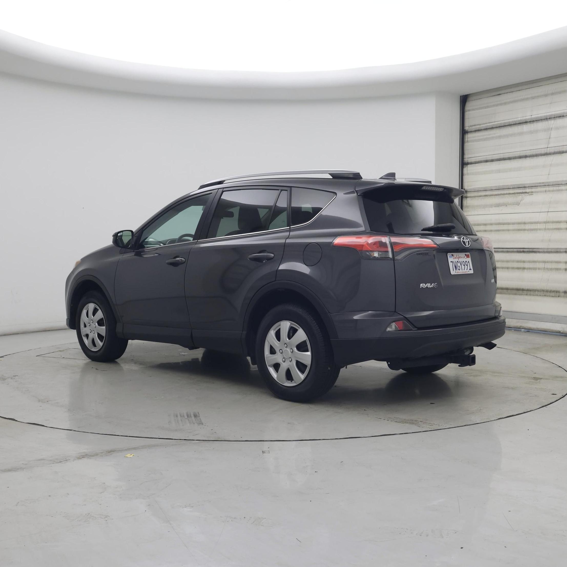 Thumbnail: 2017 Toyota RAV4 - 2
