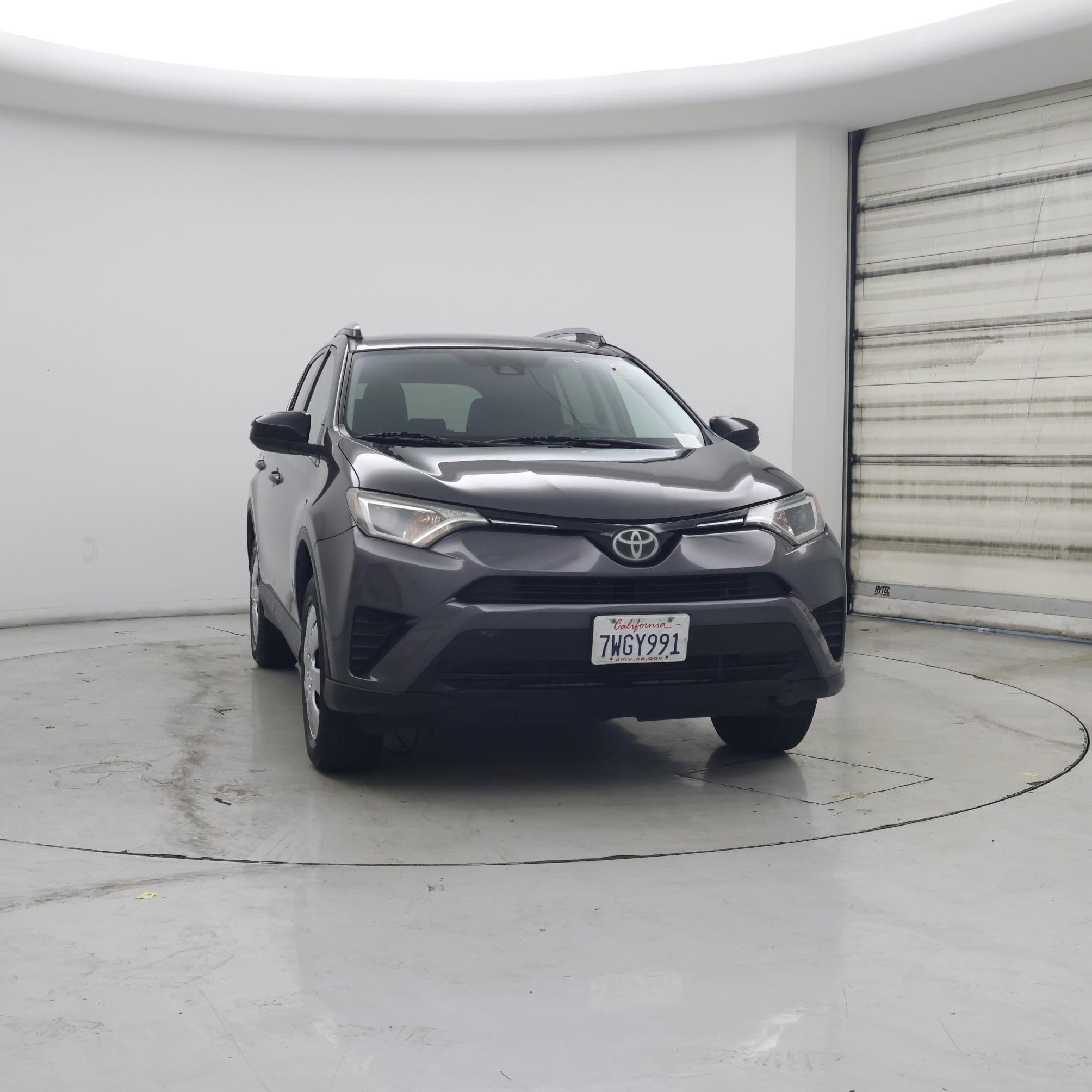 Thumbnail: 2017 Toyota RAV4 - 5
