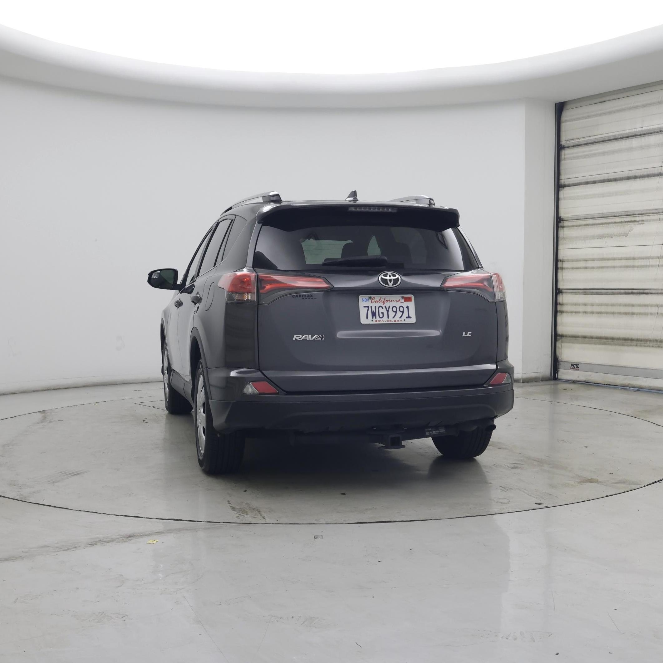 Thumbnail: 2017 Toyota RAV4 - 6