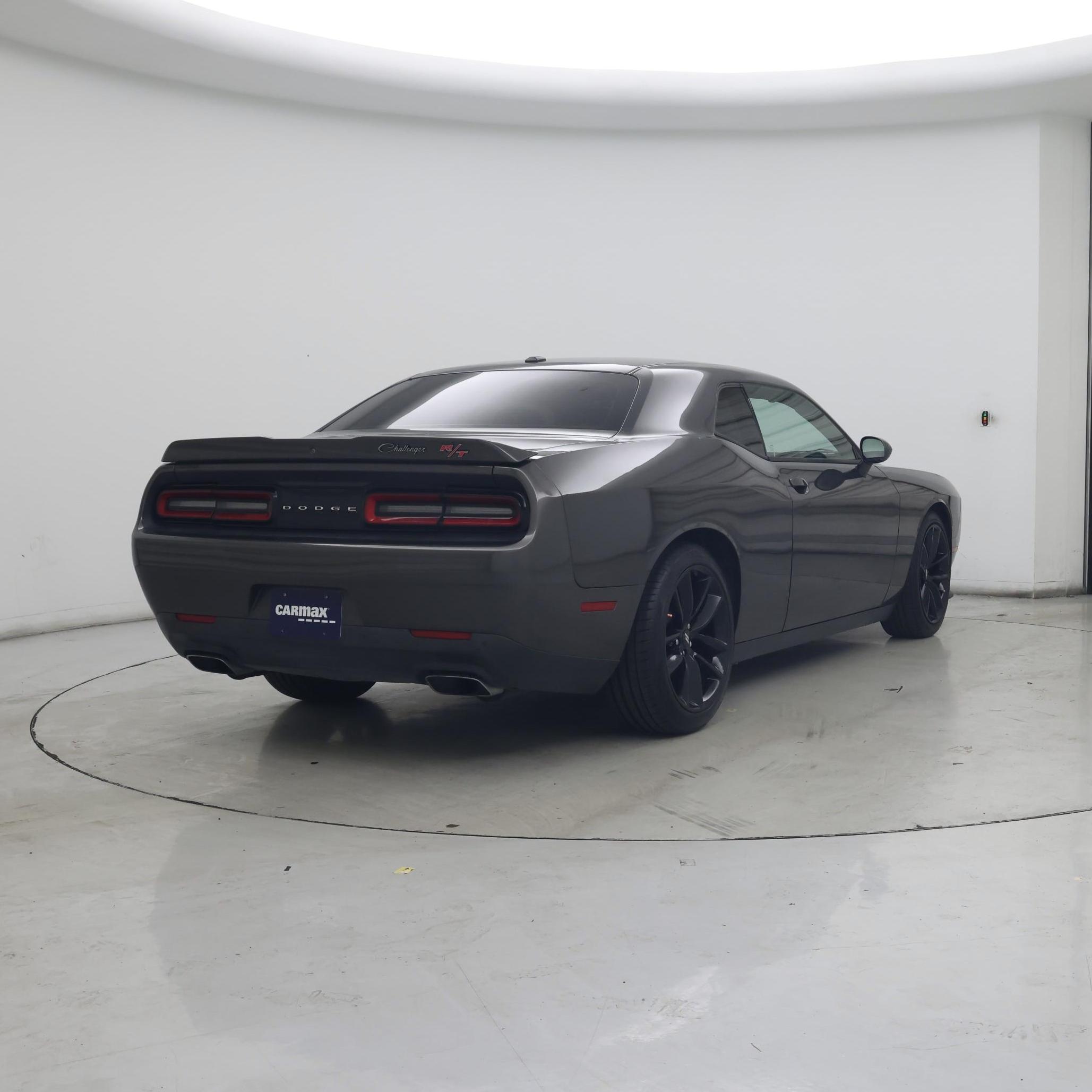 Thumbnail: 2021 Dodge Challenger - 8