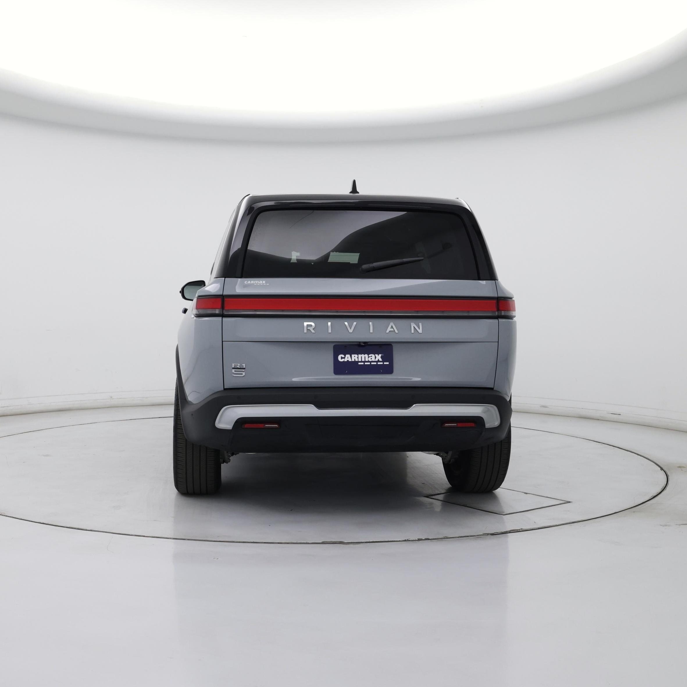 Thumbnail: 2025 Rivian R1S - 6