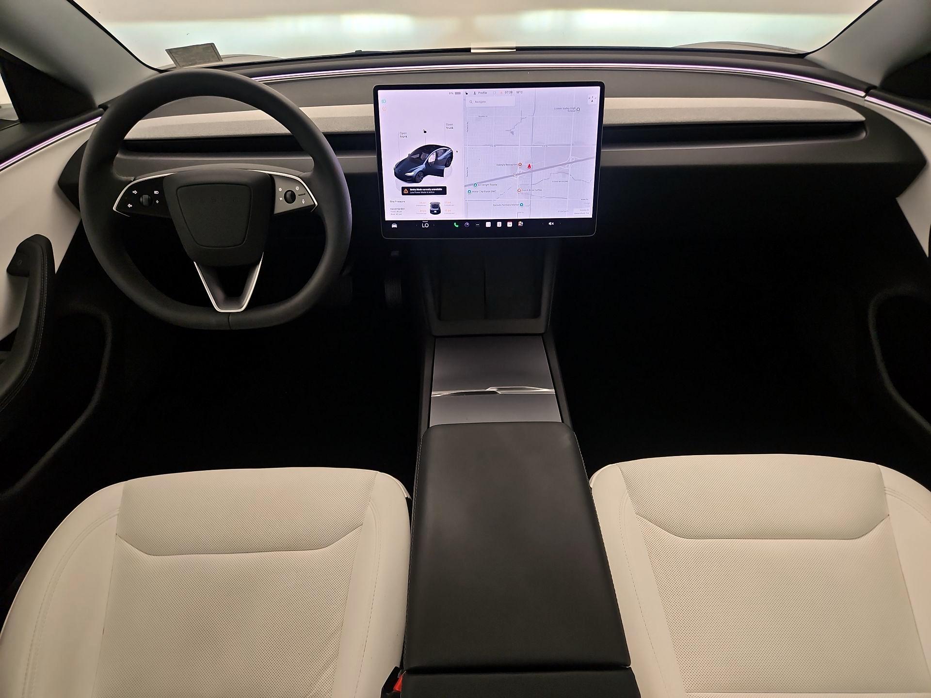 Thumbnail: 2025 Tesla Model 3 - 9
