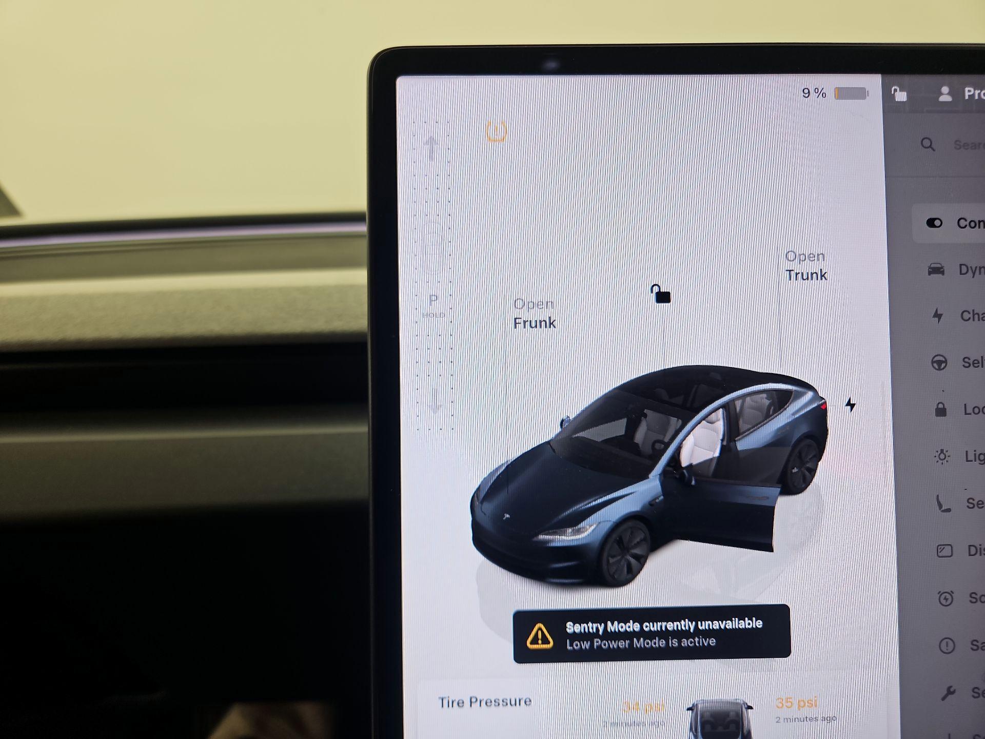 Thumbnail: 2025 Tesla Model 3 - 17