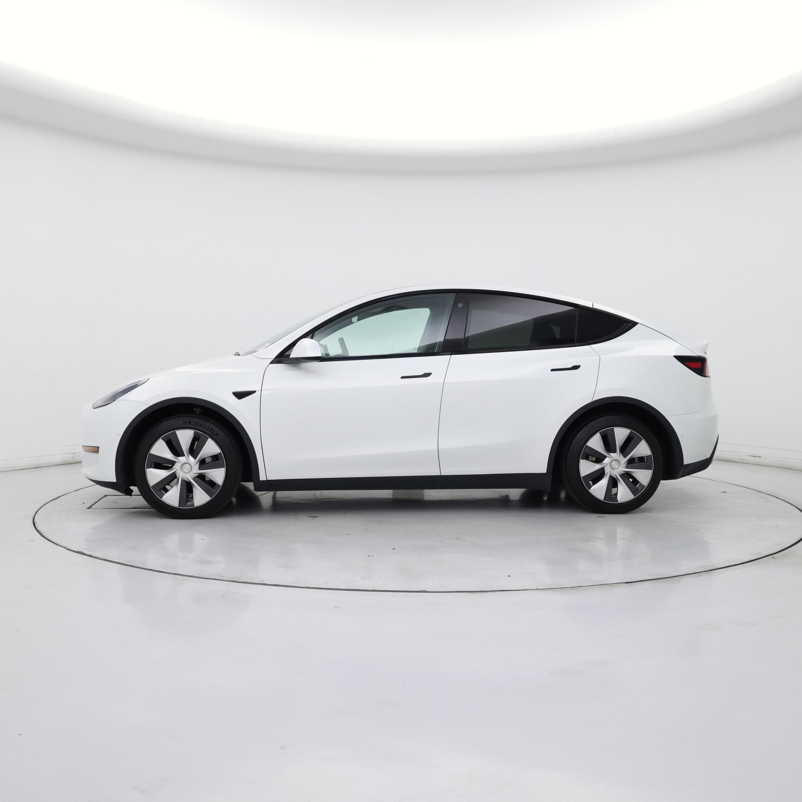 Thumbnail: 2021 Tesla Model Y - 3