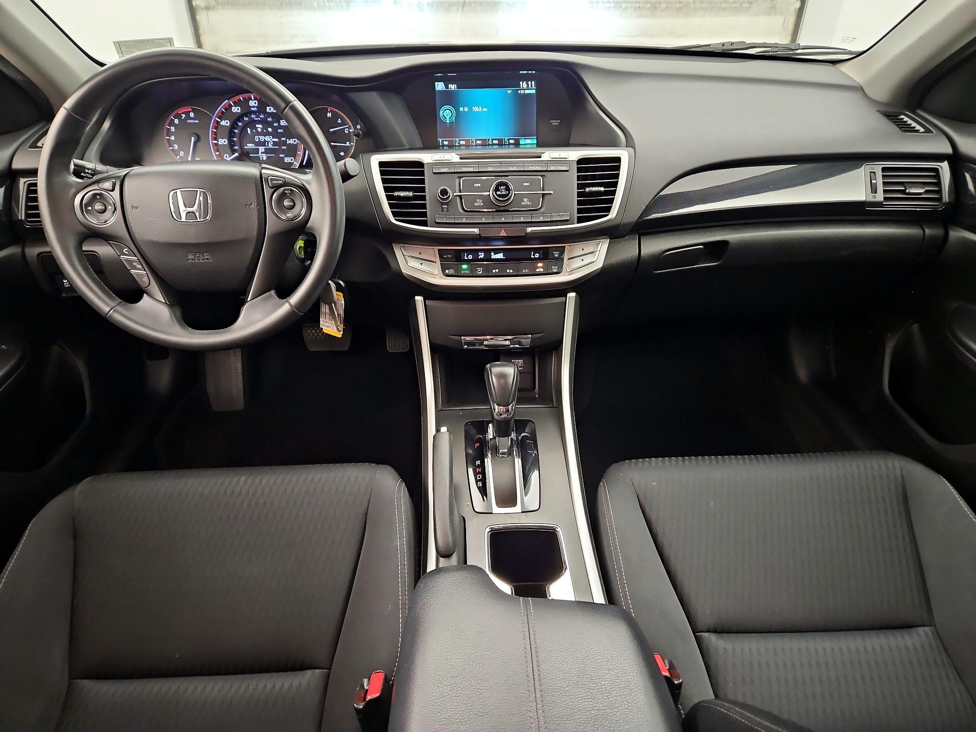 Thumbnail: 2015 Honda Accord - 9