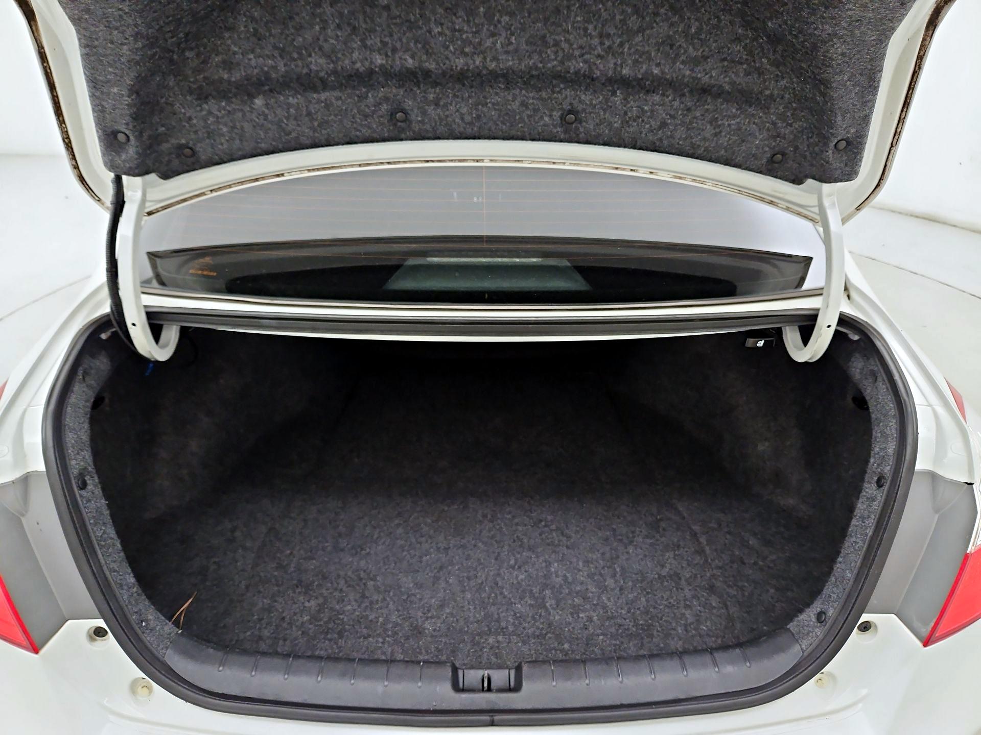 Thumbnail: 2015 Honda Accord - 20