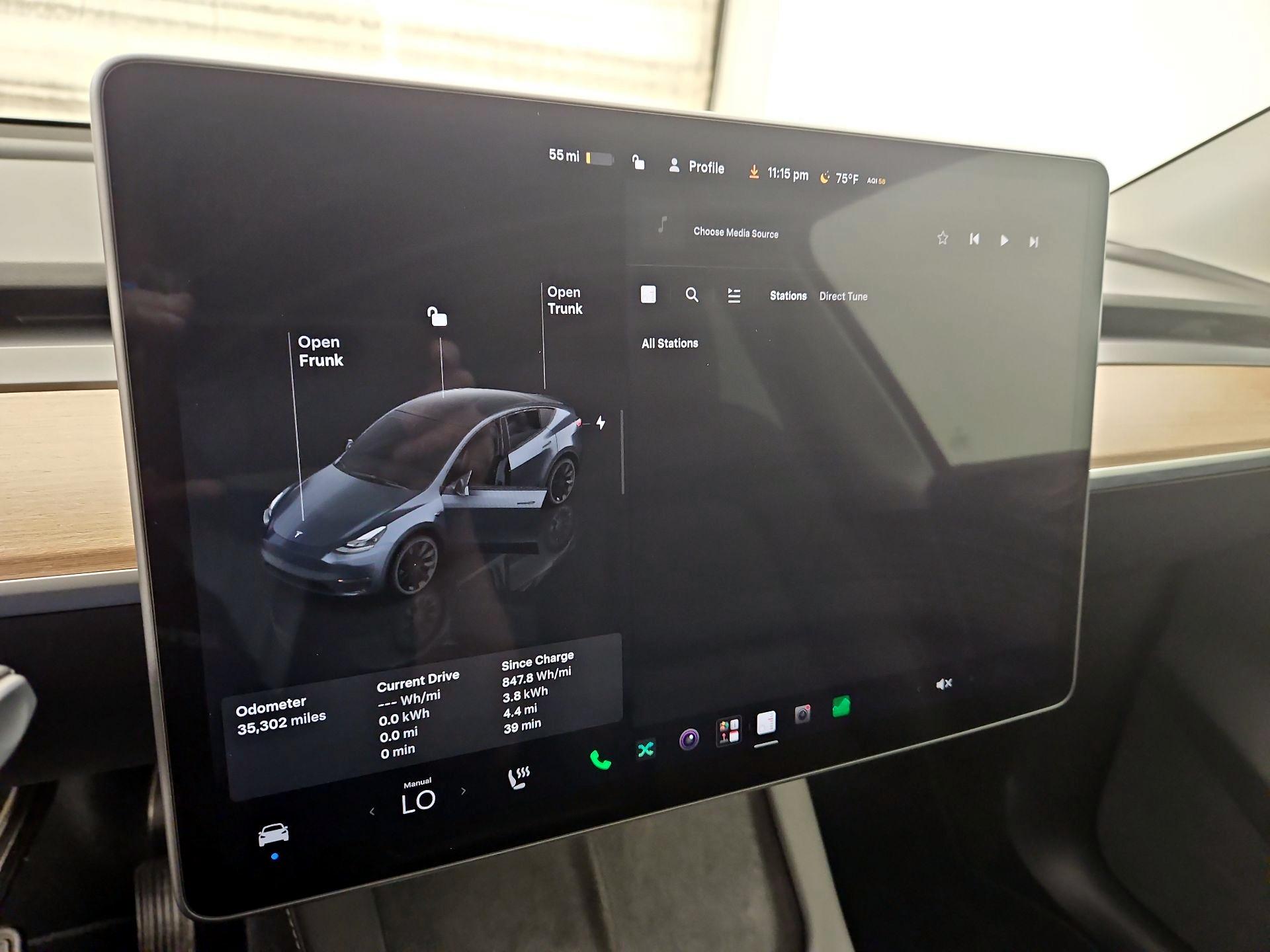 Thumbnail: 2022 Tesla Model Y - 15