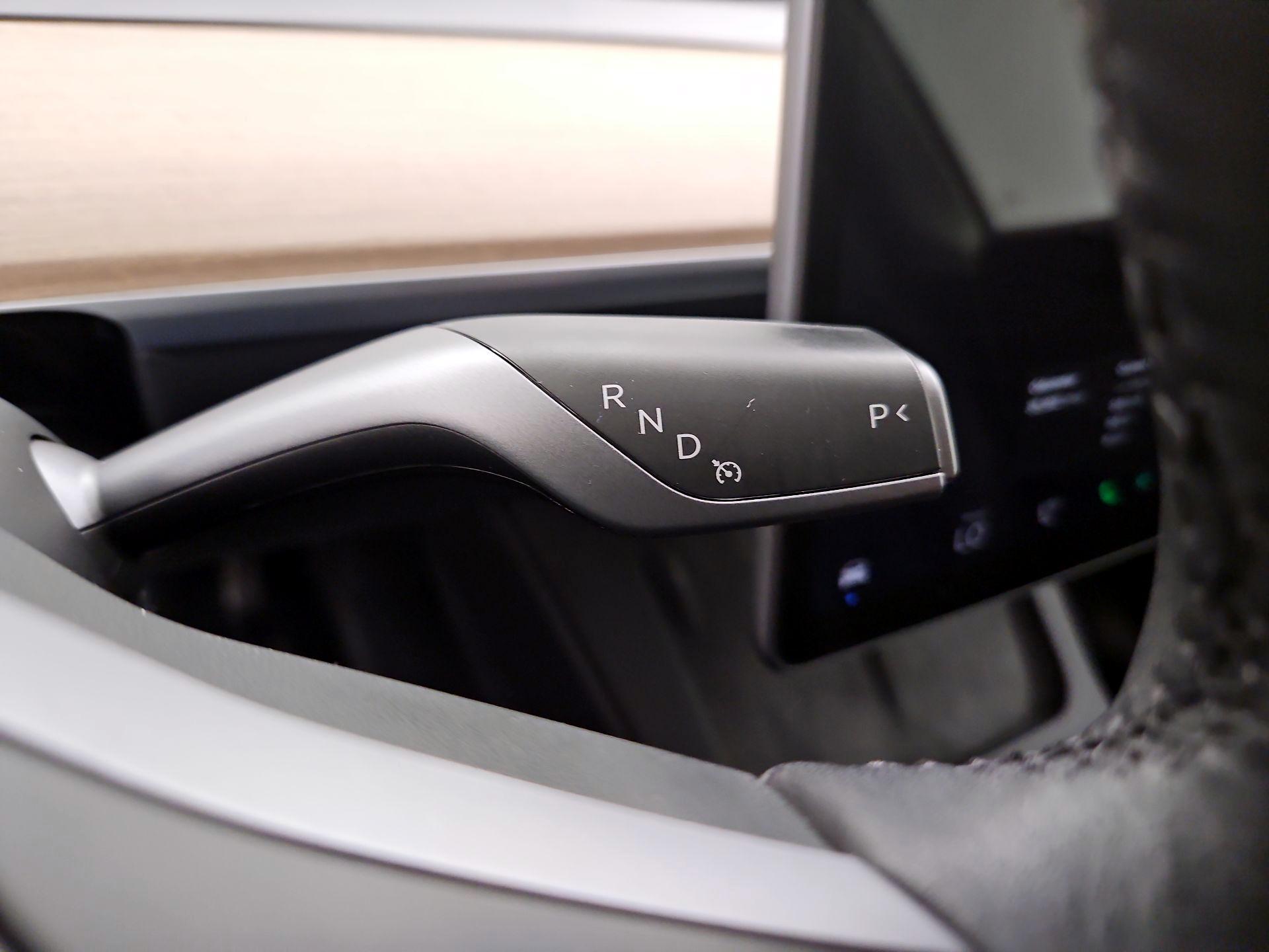 Thumbnail: 2022 Tesla Model Y - 17