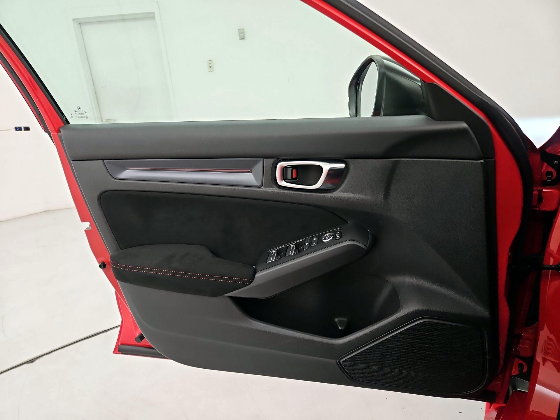 Thumbnail: 2025 Honda Civic - 12