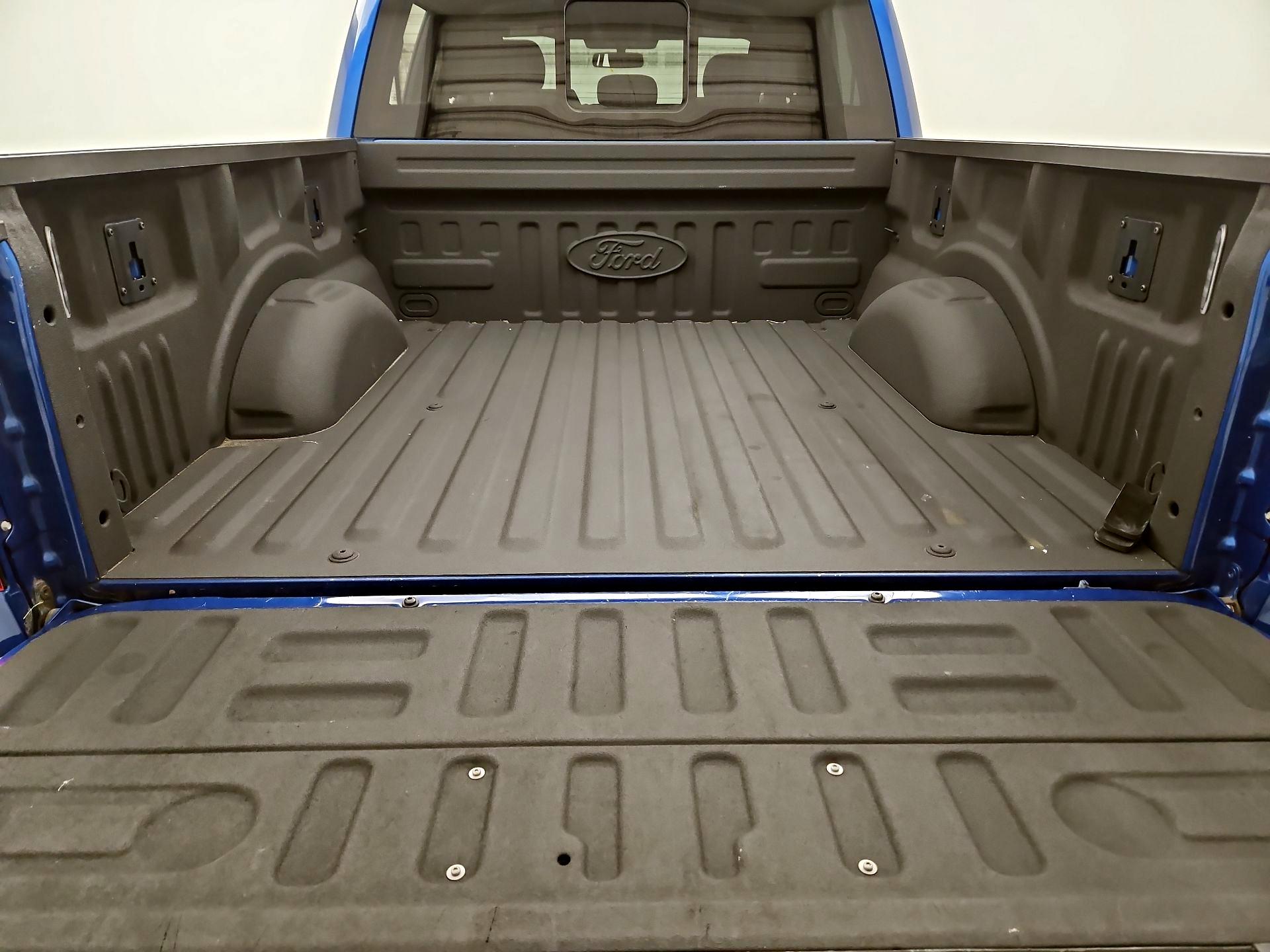 Thumbnail: 2017 Ford F-150 - 20