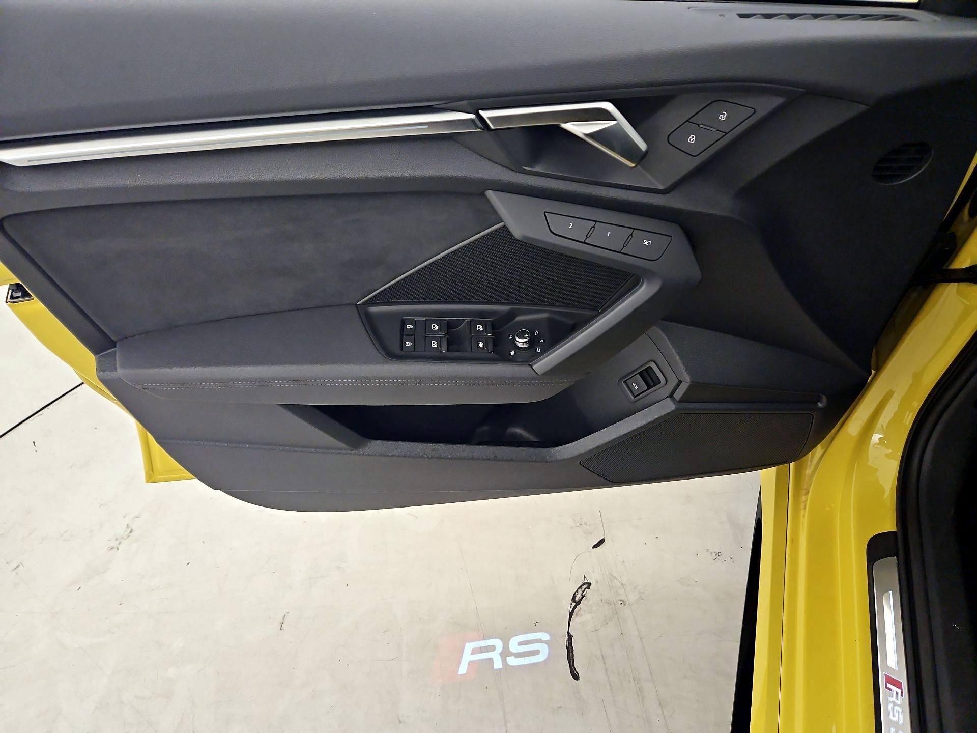 Thumbnail: 2024 Audi RS 3 - 12