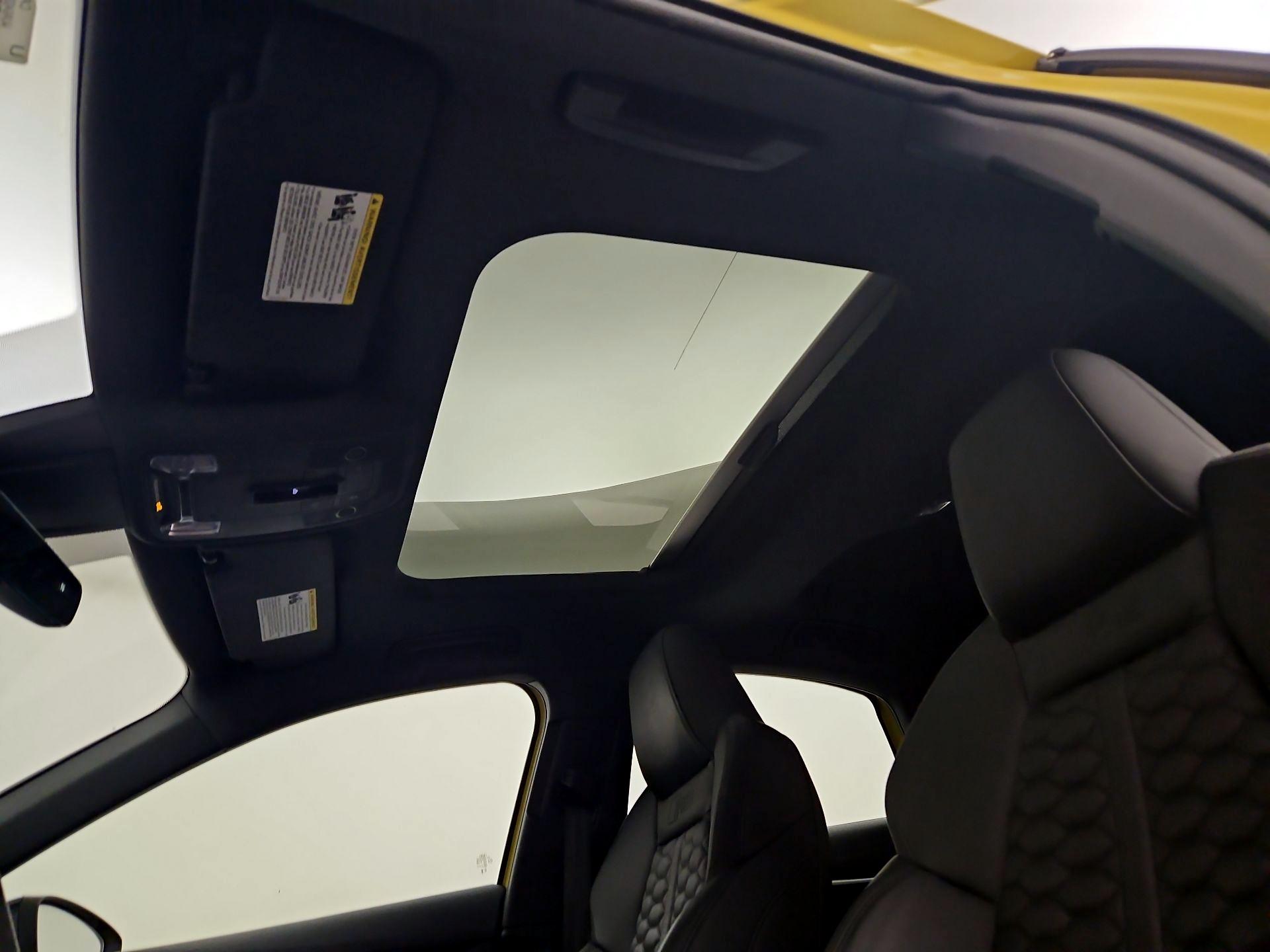 Thumbnail: 2024 Audi RS 3 - 19