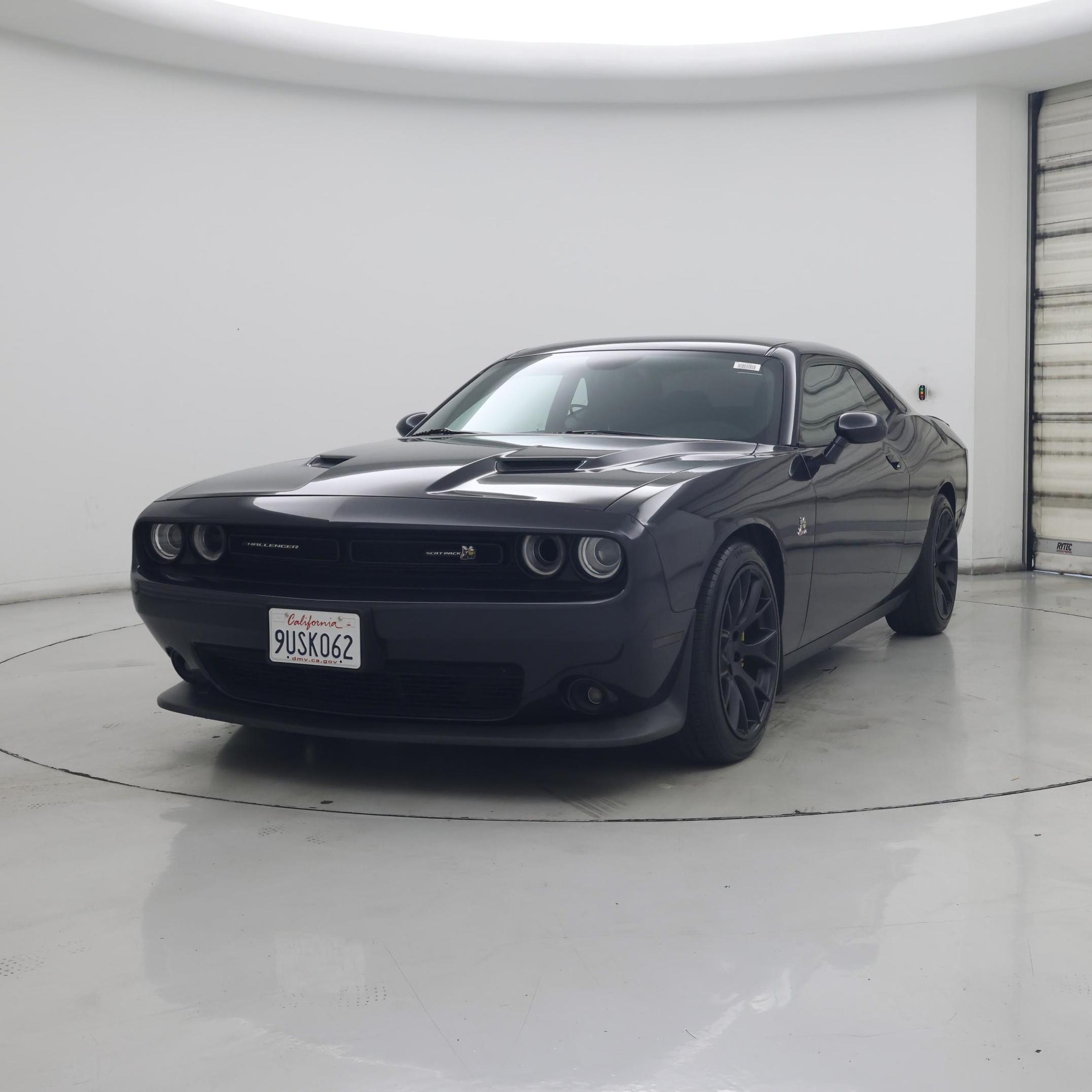 Thumbnail: 2016 Dodge Challenger - 4