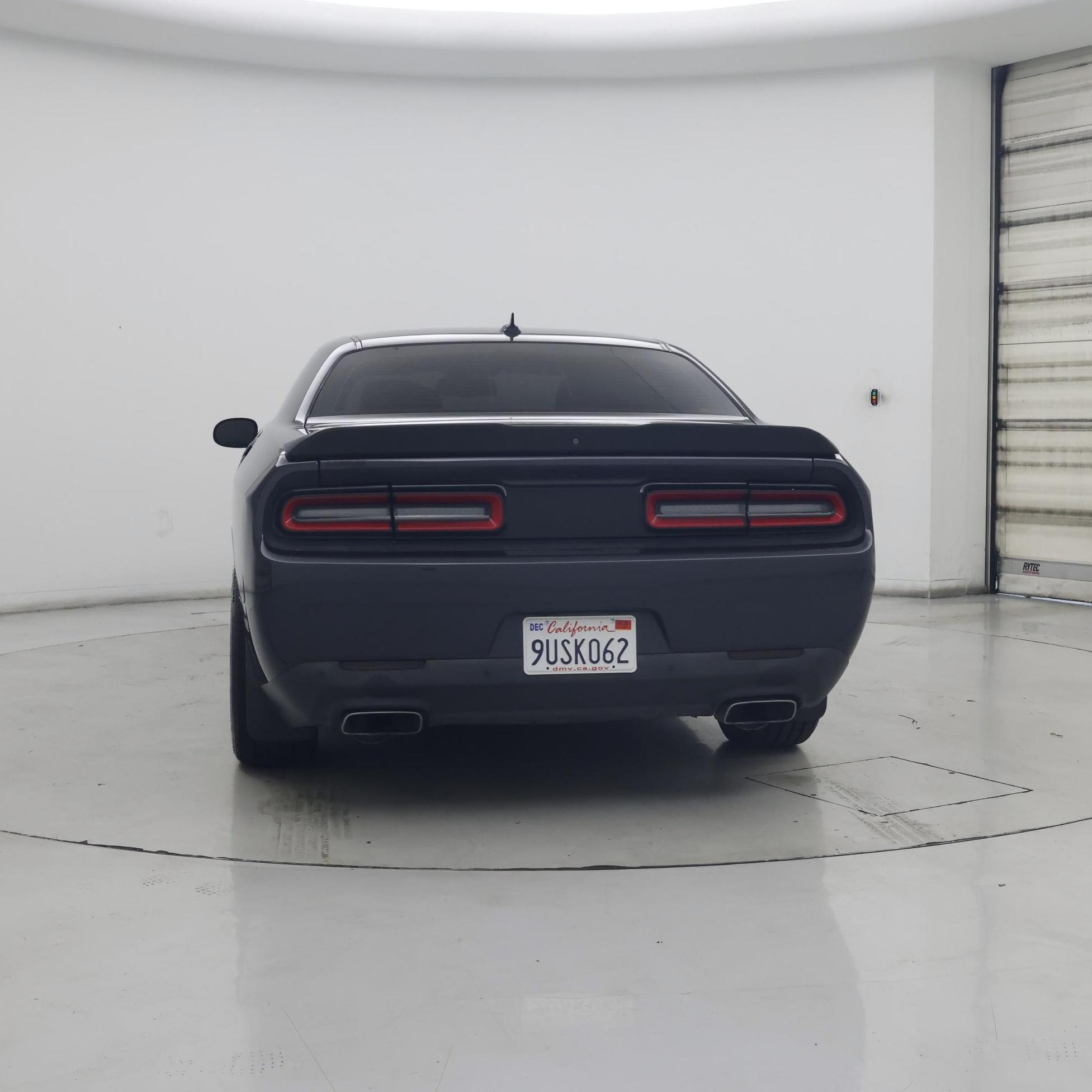 Thumbnail: 2016 Dodge Challenger - 6