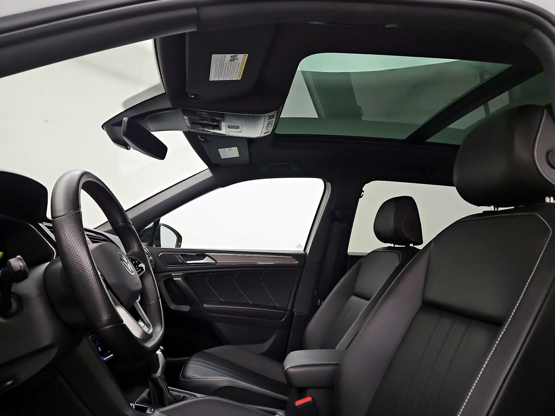 Thumbnail: 2024 Volkswagen Tiguan - 19