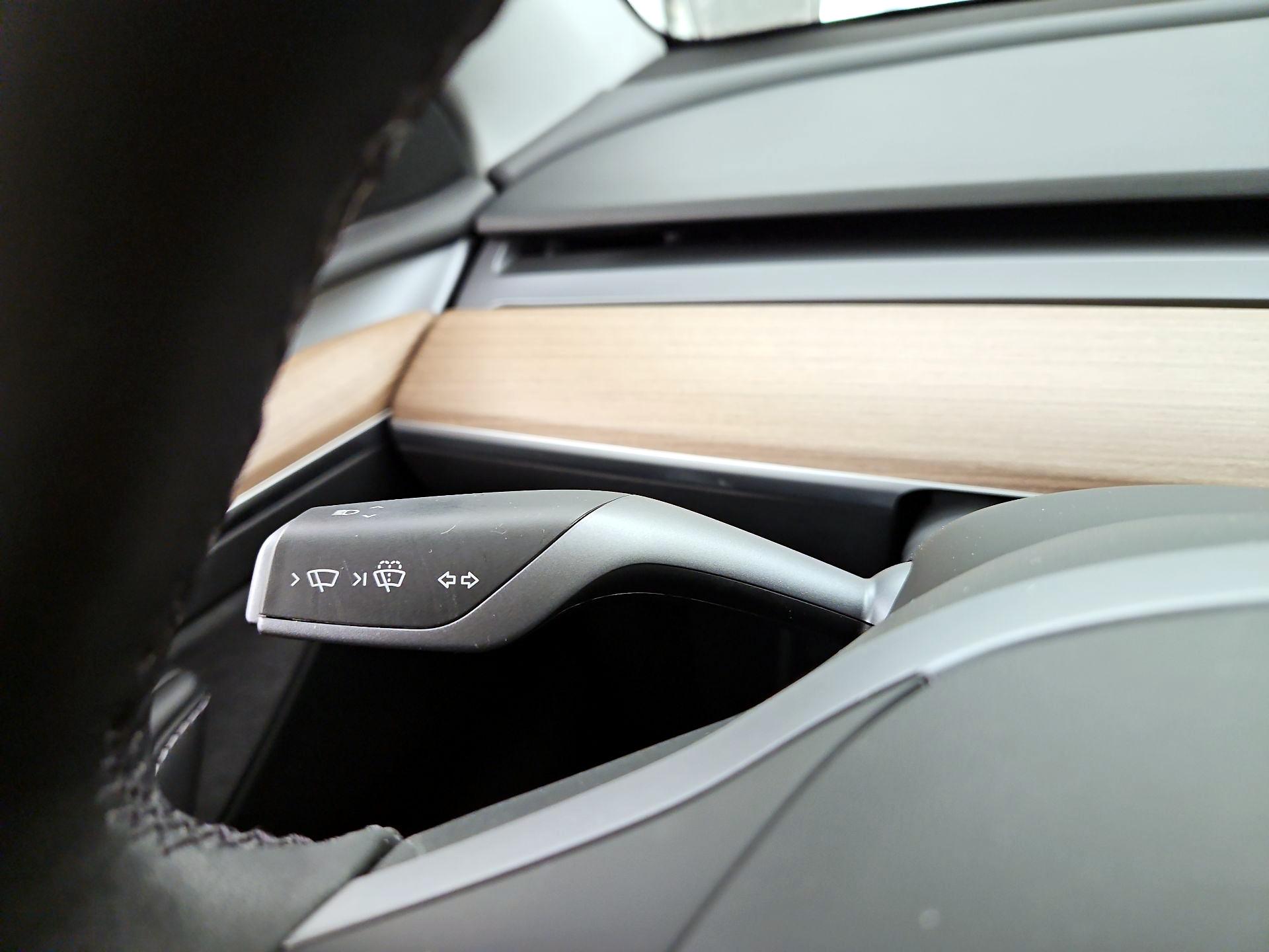 Thumbnail: 2023 Tesla Model Y - 13