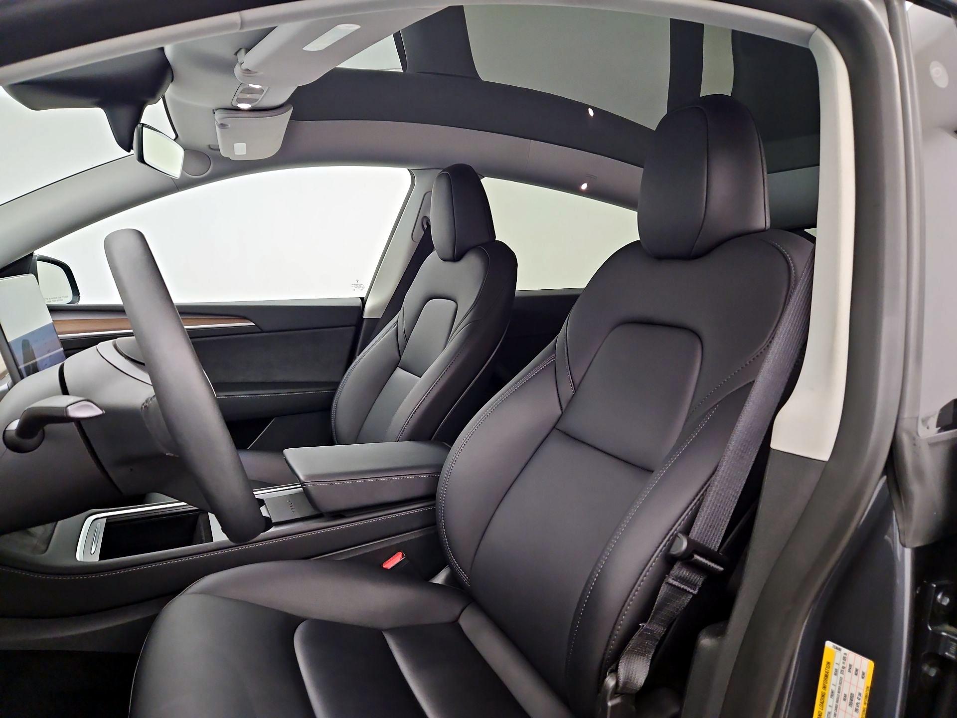 Thumbnail: 2023 Tesla Model Y - 20