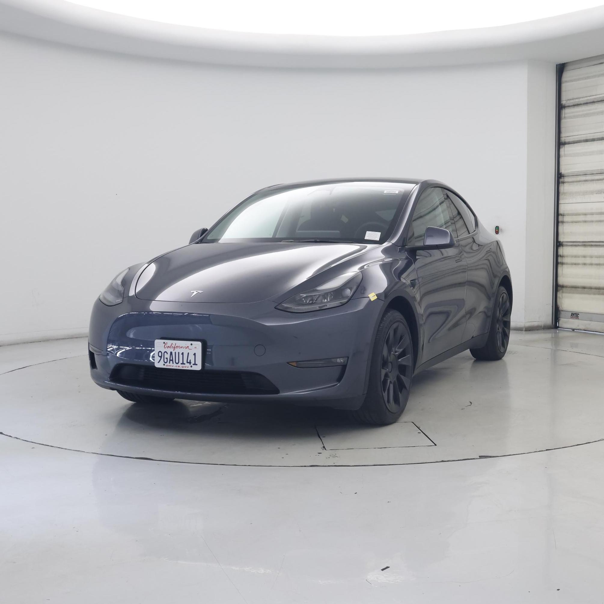 Thumbnail: 2023 Tesla Model Y - 4