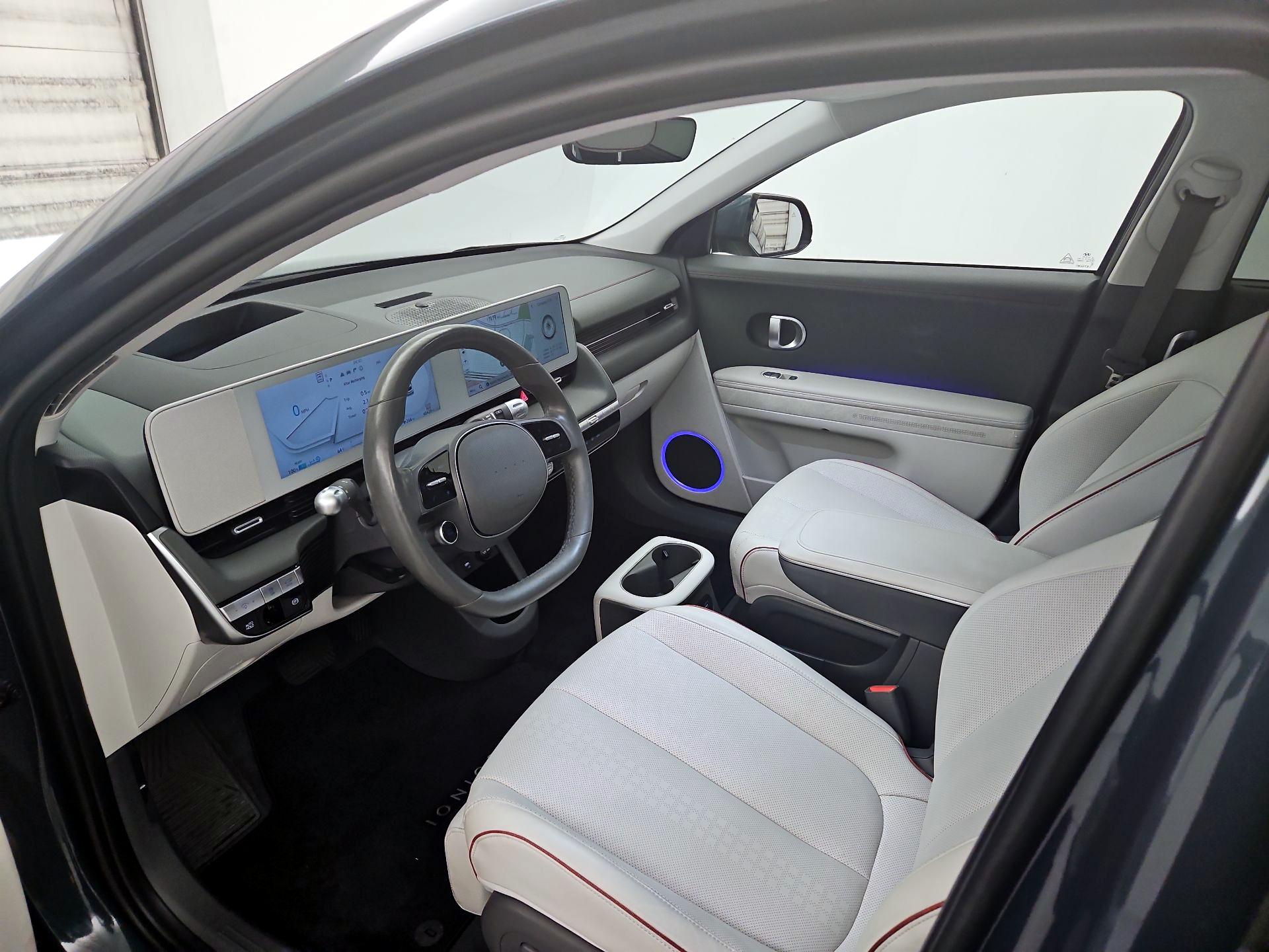 Thumbnail: 2022 Hyundai Ioniq 5 - 11