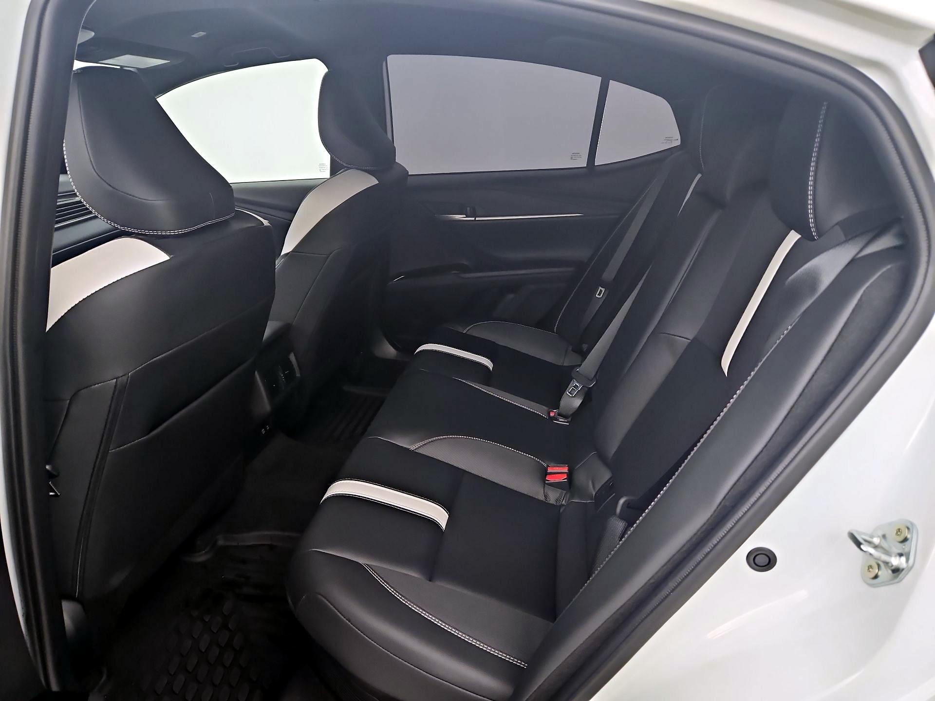 Thumbnail: 2026 Toyota Camry - 20