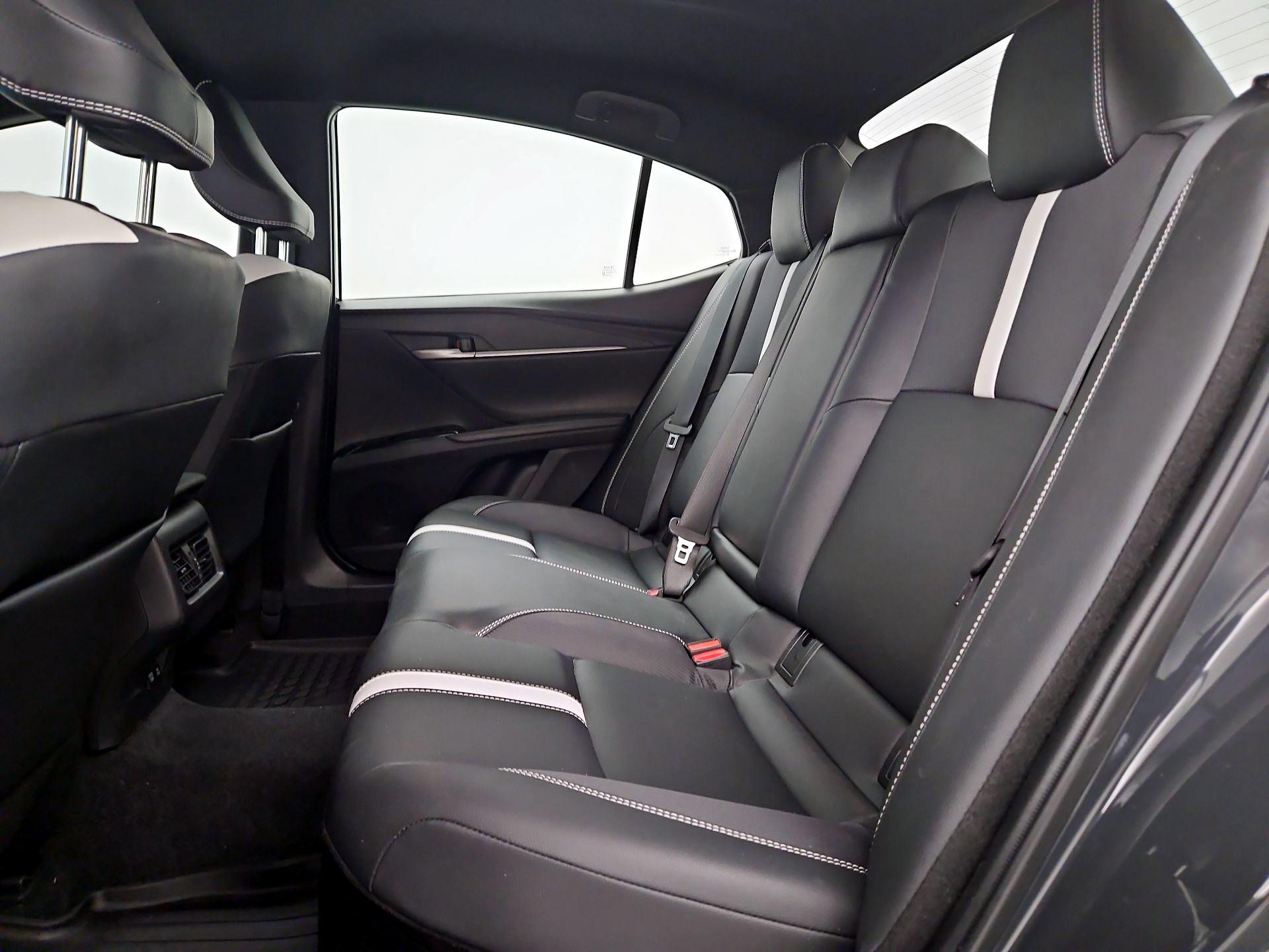 Thumbnail: 2025 Toyota Camry - 18